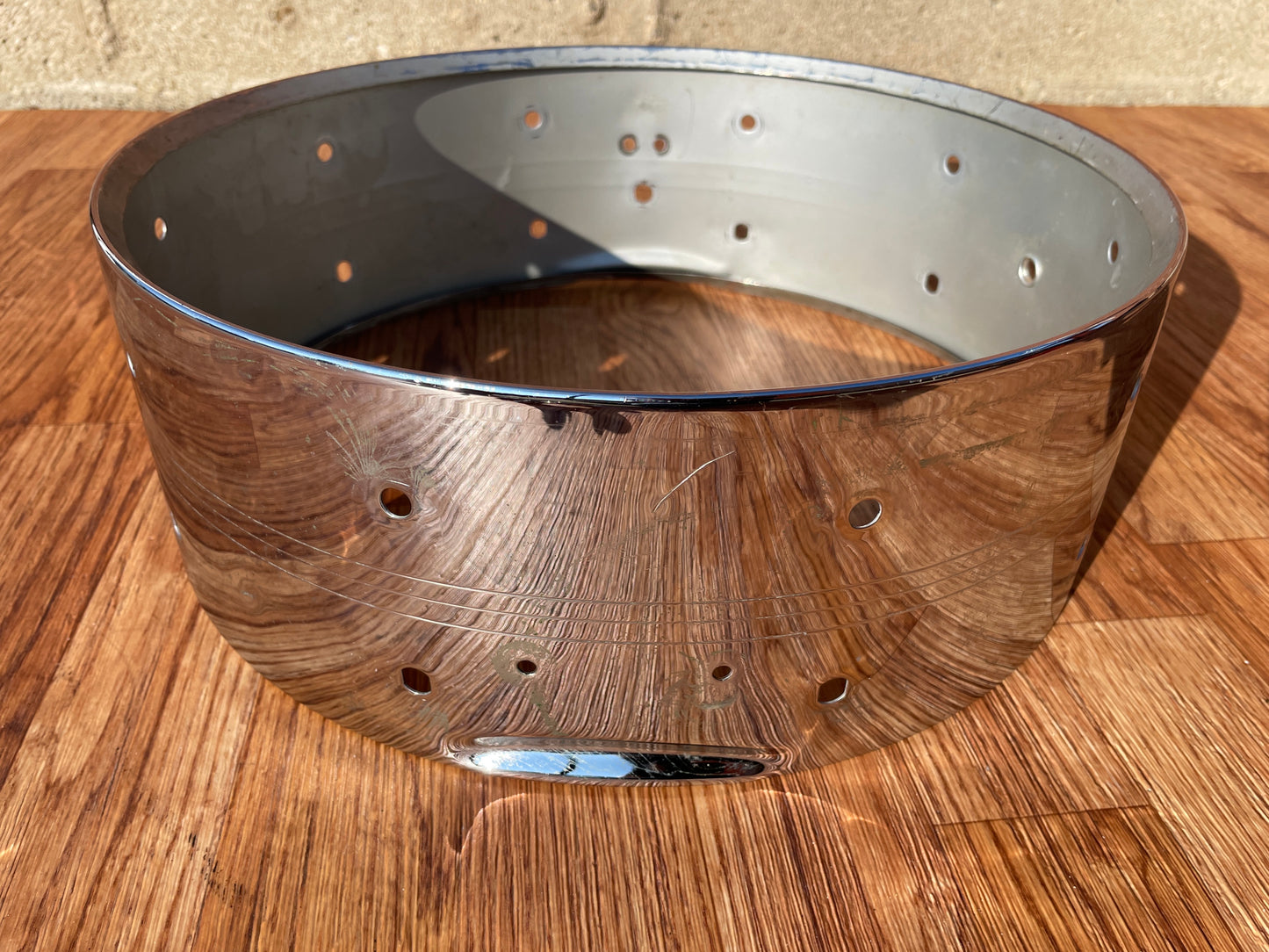 1970s Slingerland 5x14 No. 132 Gene Krupa Sound King Snare Drum Shell COB