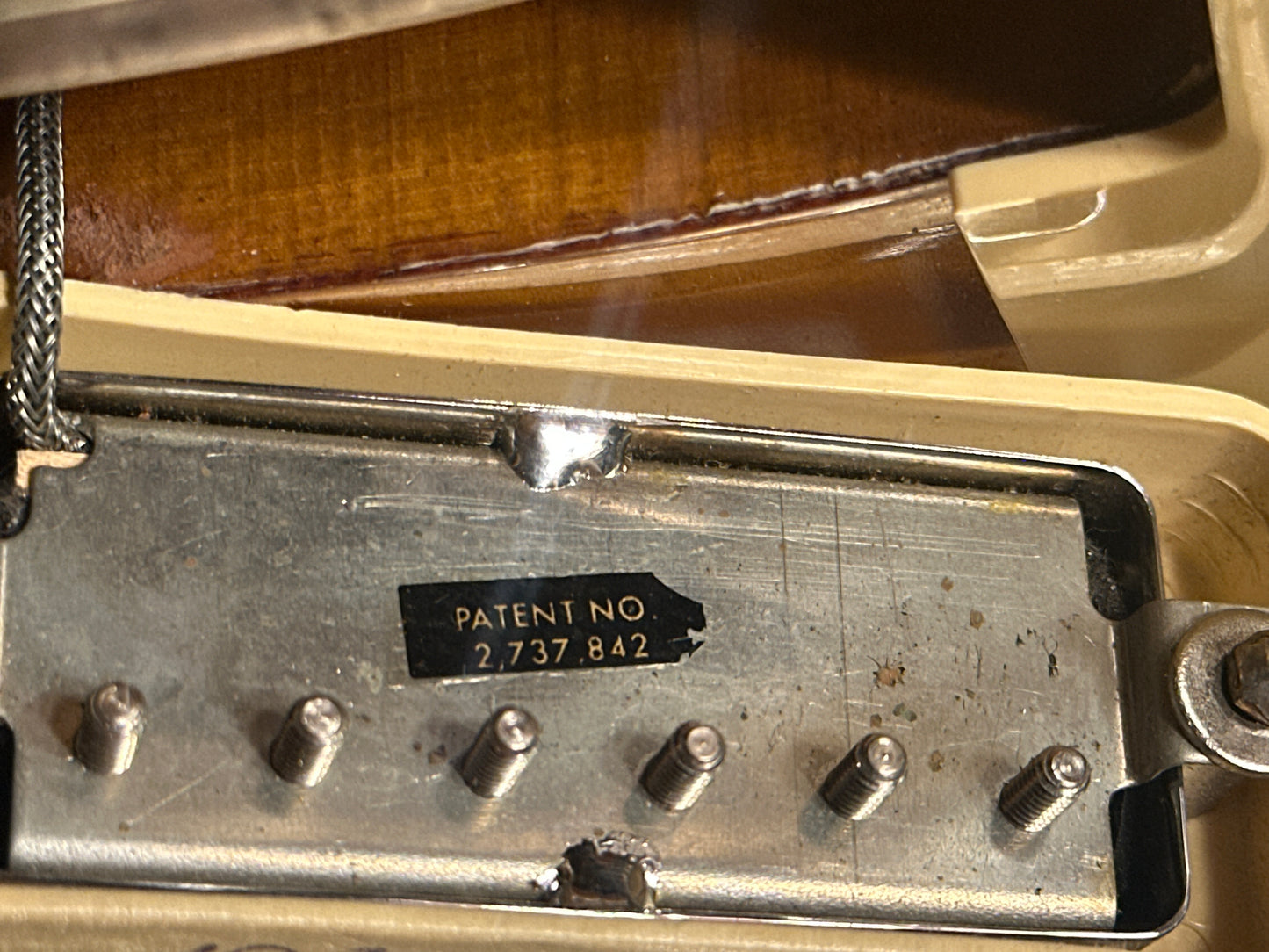 1973 Gibson Les Paul Deluxe Sunburst Guitar w/ OHSC