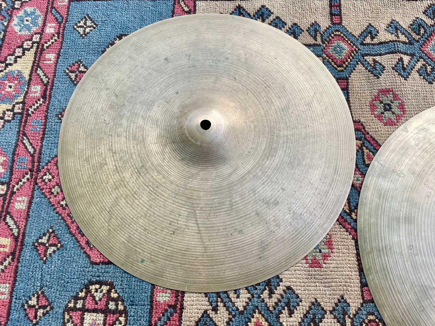 15" Zildjian A 1970s New Beat Hi-Hat Cymbal Pair 960g/1438g *Video Demo*