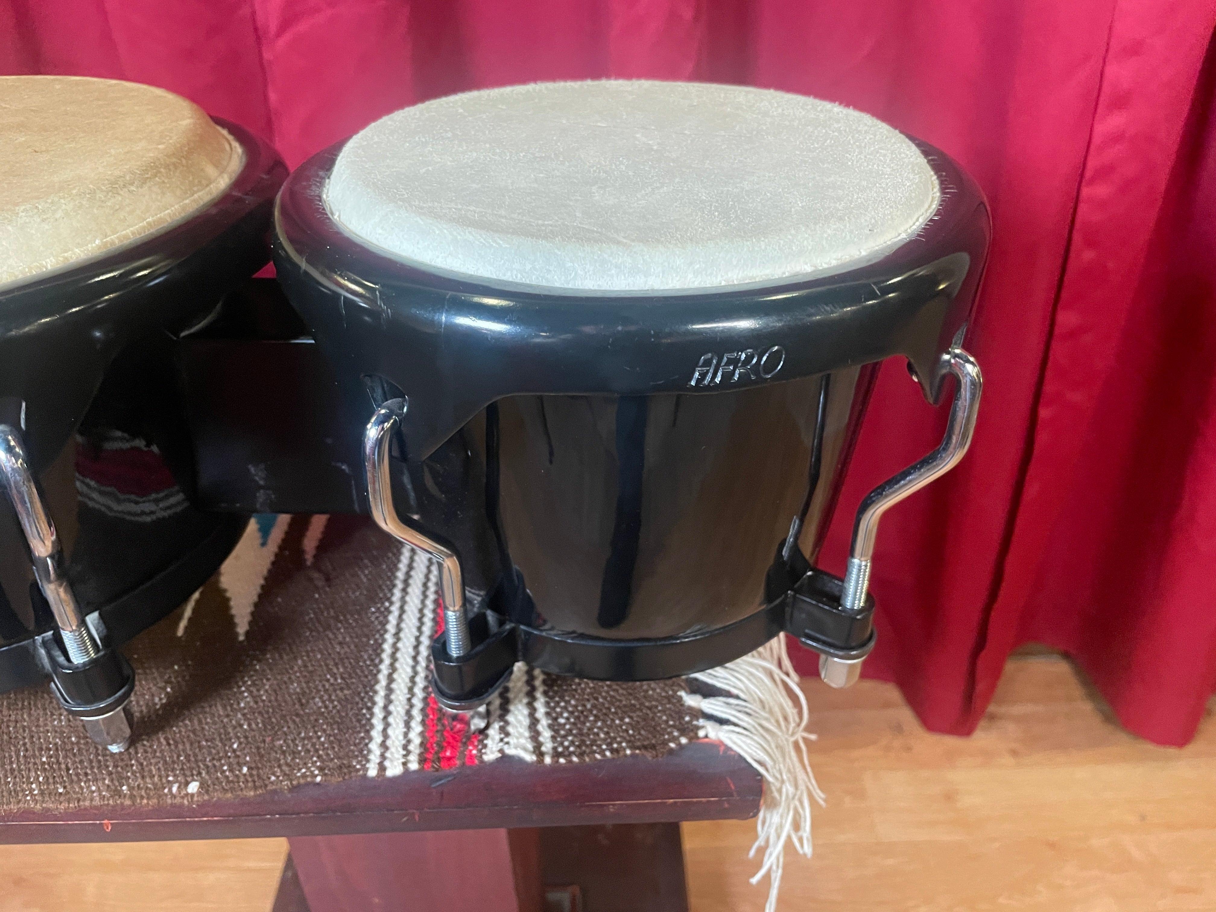 Afro Fiberglass Bongo Set Black Bongos – Drugan's Drums & Guitars