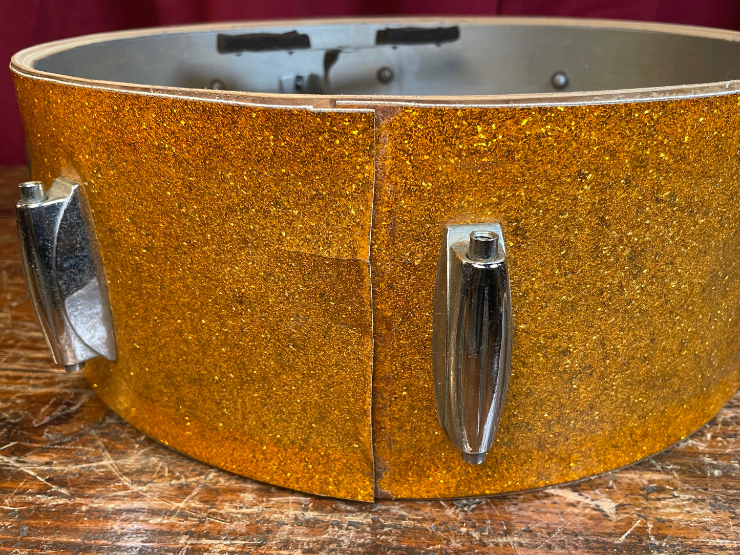 1960s Gretsch No. 4157 5.5x14 Snare Drum Gold Sparkle Round Badge