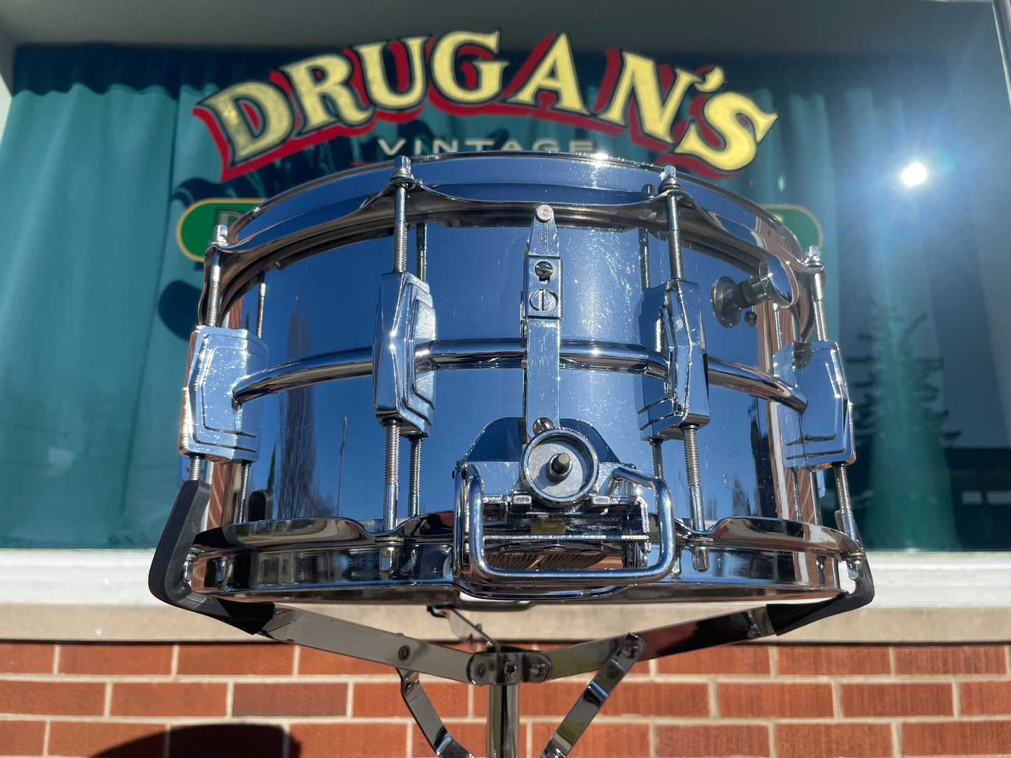 1972 Ludwig 6.5x14 No. 411 Super Sensitive Snare Drum Supraphonic