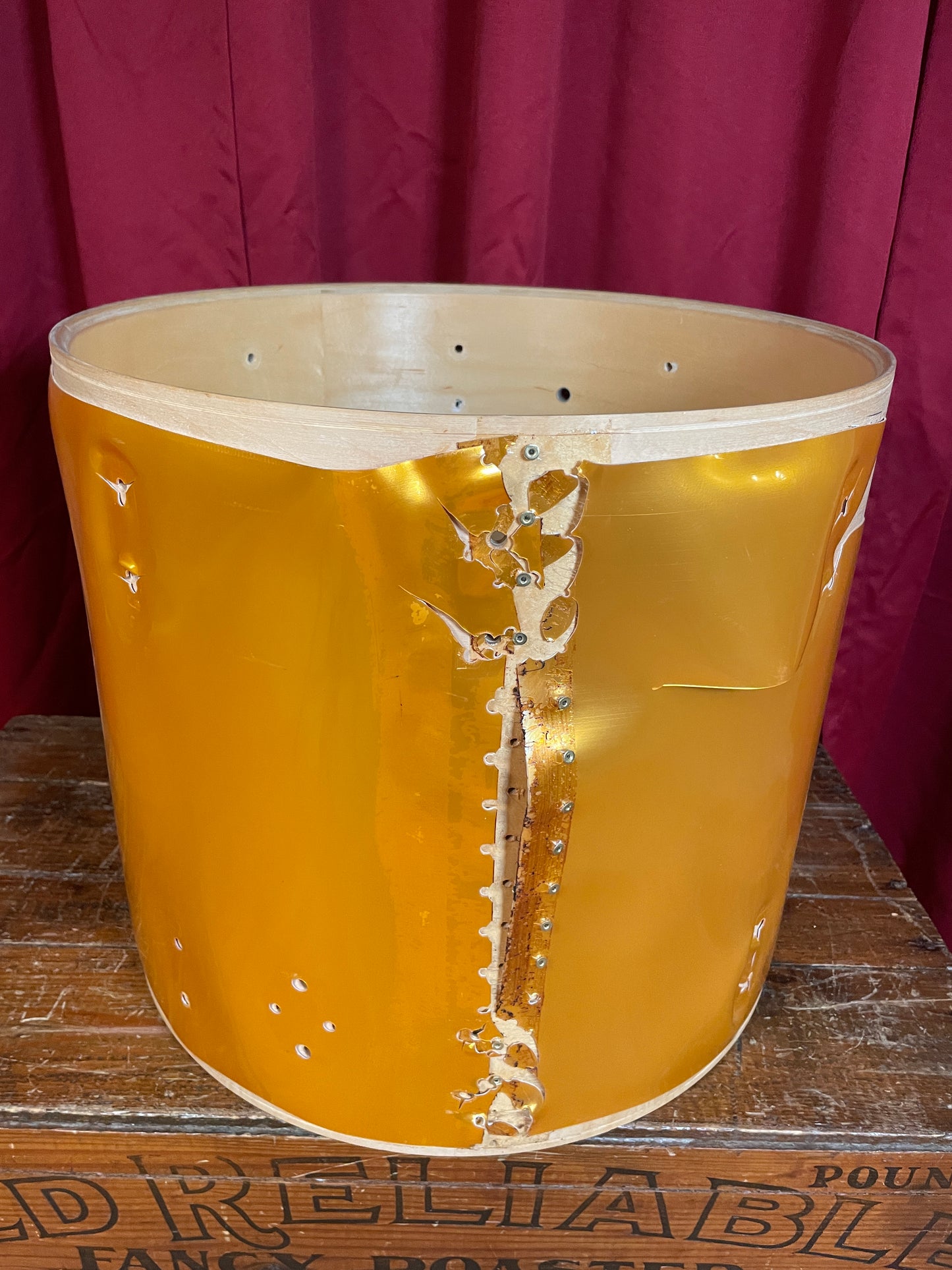 1980s Ludwig 16x18 Floor Tom Drum Shell Gold Silk 6-Ply