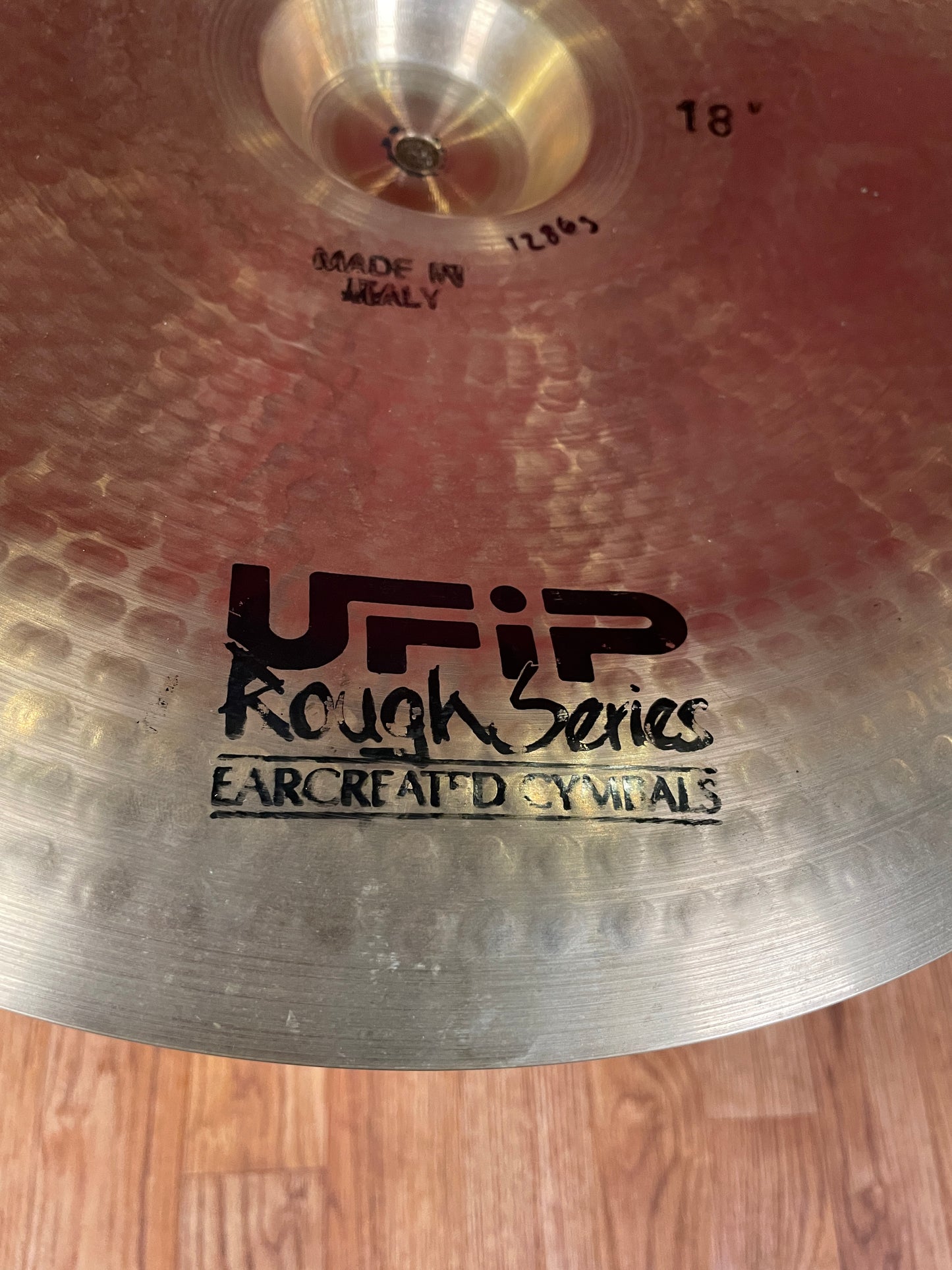 18" UFIP Rough Series China Cymbal 1286g *Video Demo*