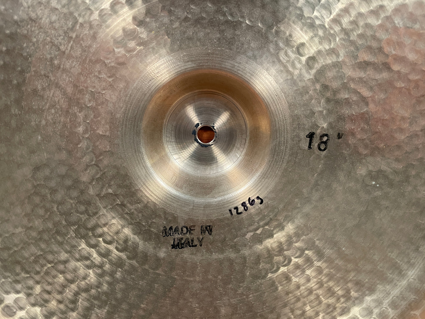 18" UFIP Rough Series China Cymbal 1286g *Video Demo*