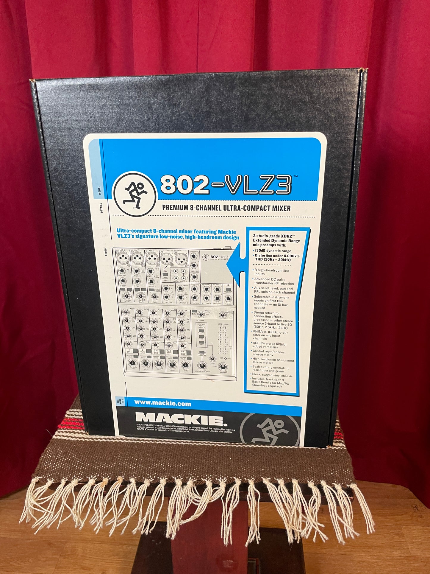 Mackie 802-VLZ3 Ultra Compact 8-Channel Mixer NOS