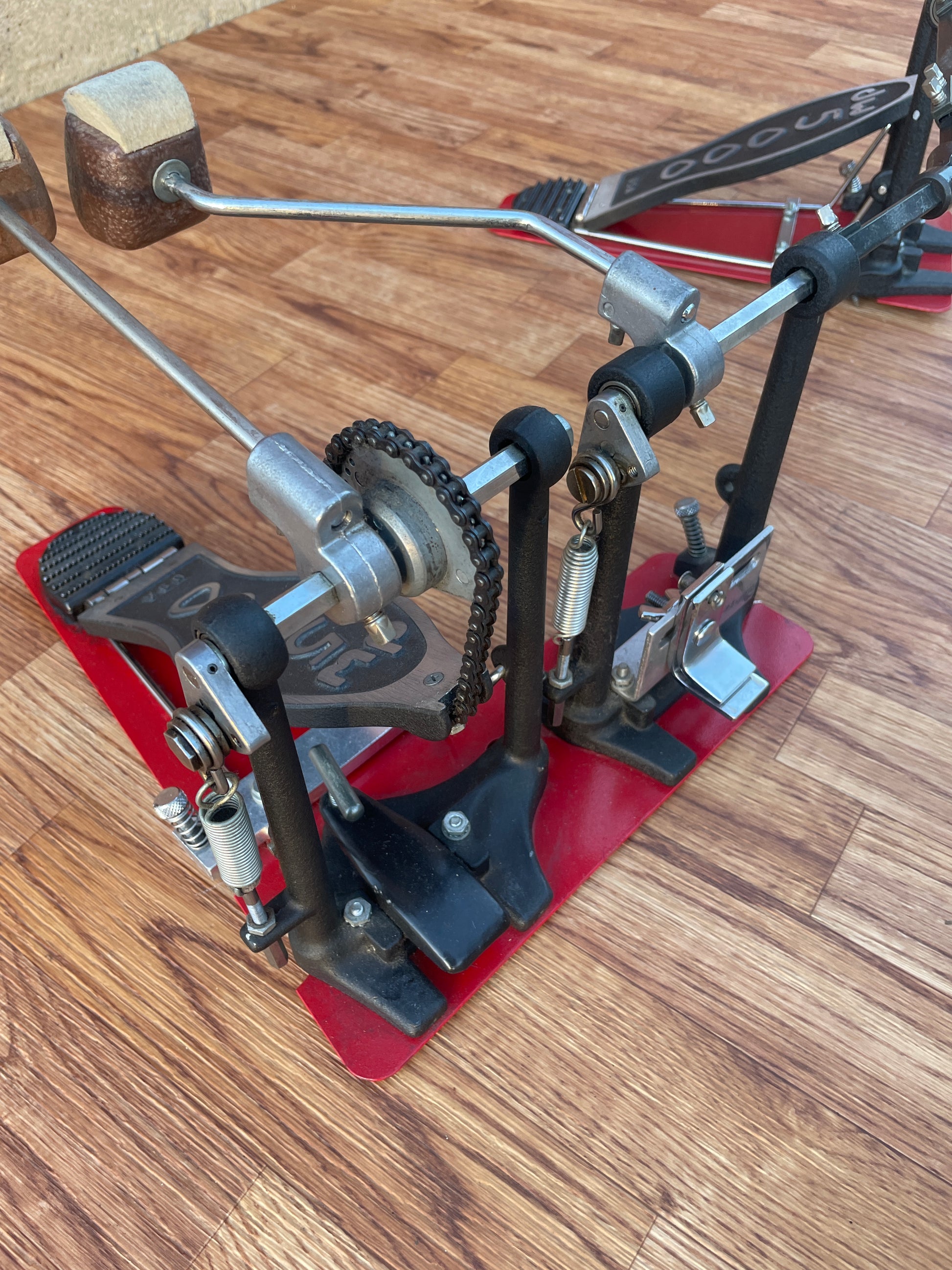 double bass pedal gebraucht 1980s DW 5000 / 5002 Double Bass Drum Pedal Drum Workshop – Drugan's Drums & Guitars