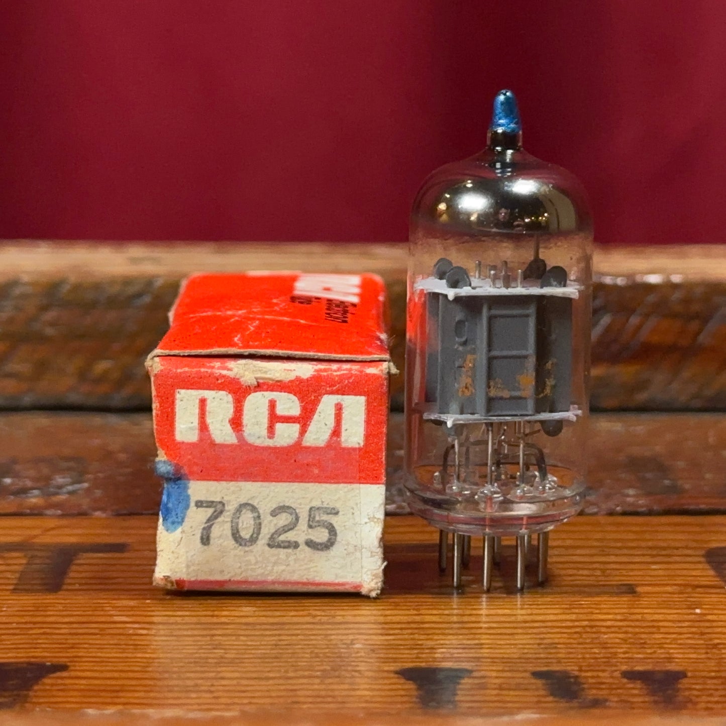Vintage RCA 7025 Blue Tip Preamp Tube 12AX7 12AX7A ECC83 Valve #284