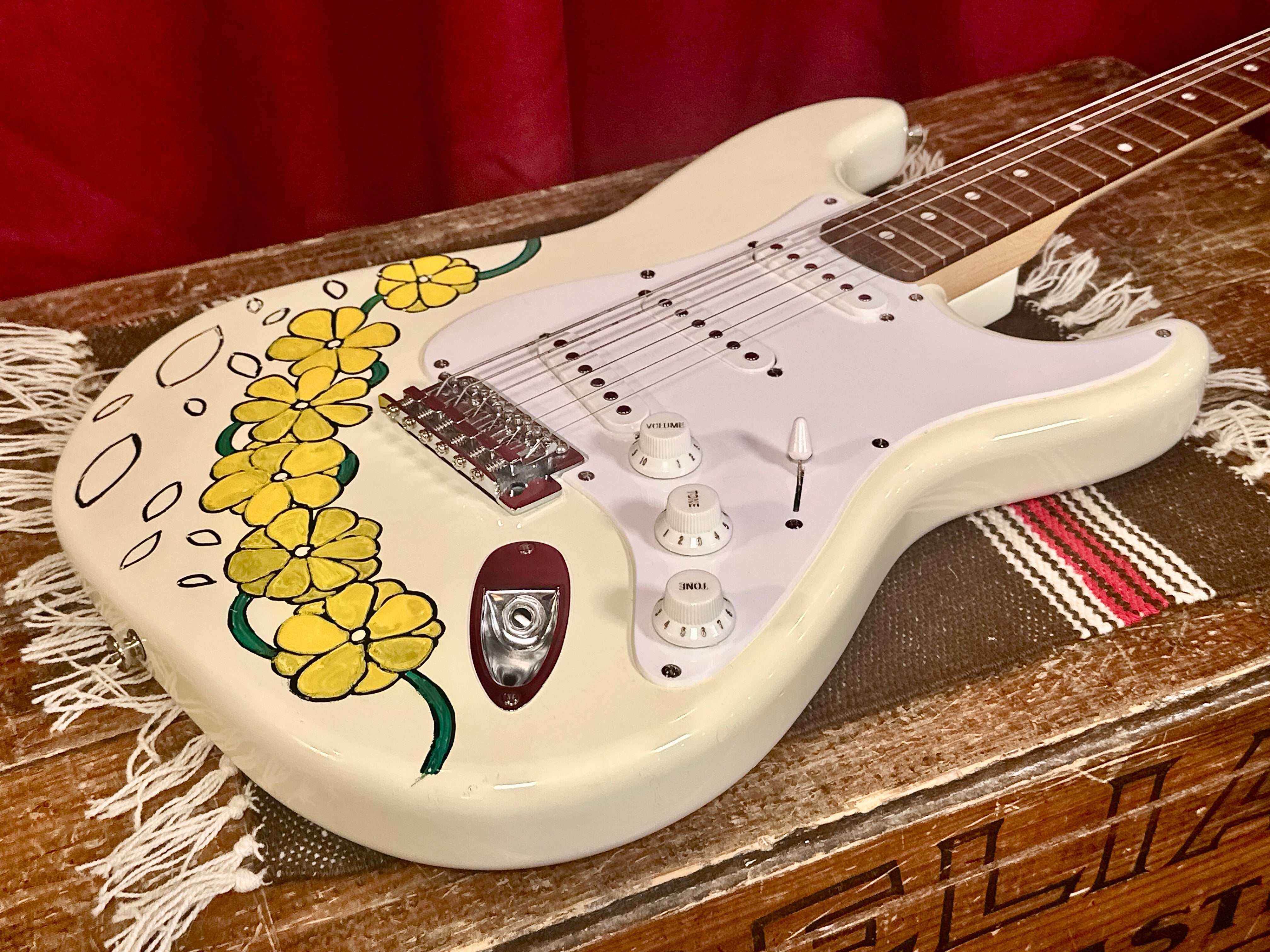 2003 Fender Squier Affinity Stratocaster Electric Guitar Arctic