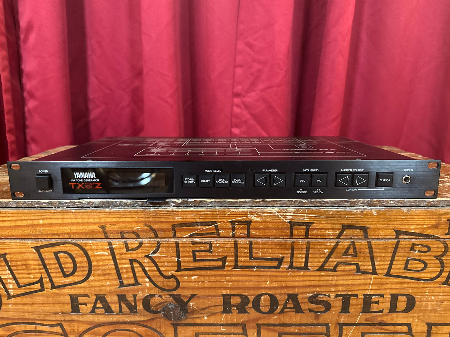 Vintage Yamaha TX81Z Digital FM Rackmount Synthesizer