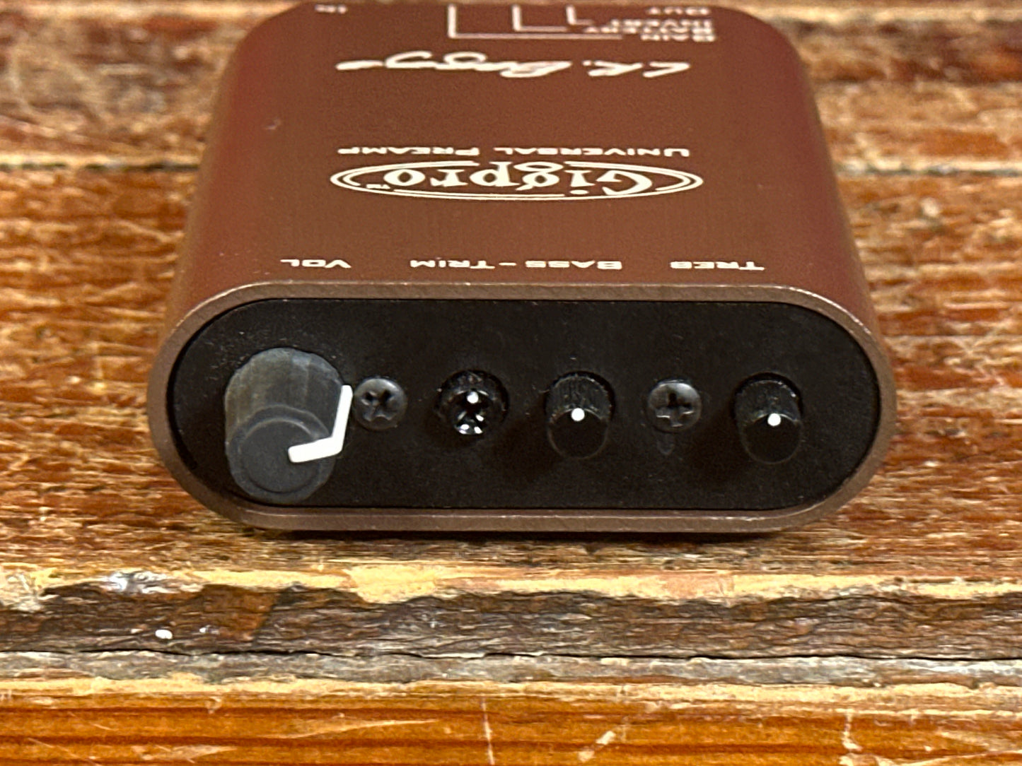 LR Baggs Gigpro Belt Clip Universal Acoustic Guitar Preamp