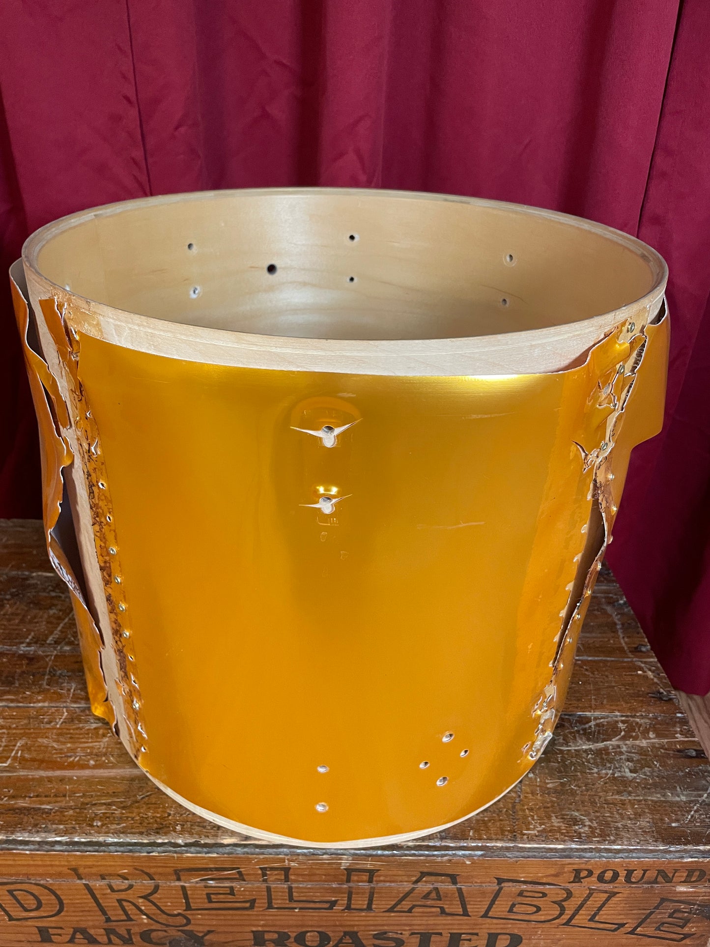 1980s Ludwig 16x18 Floor Tom Drum Shell Gold Silk 6-Ply