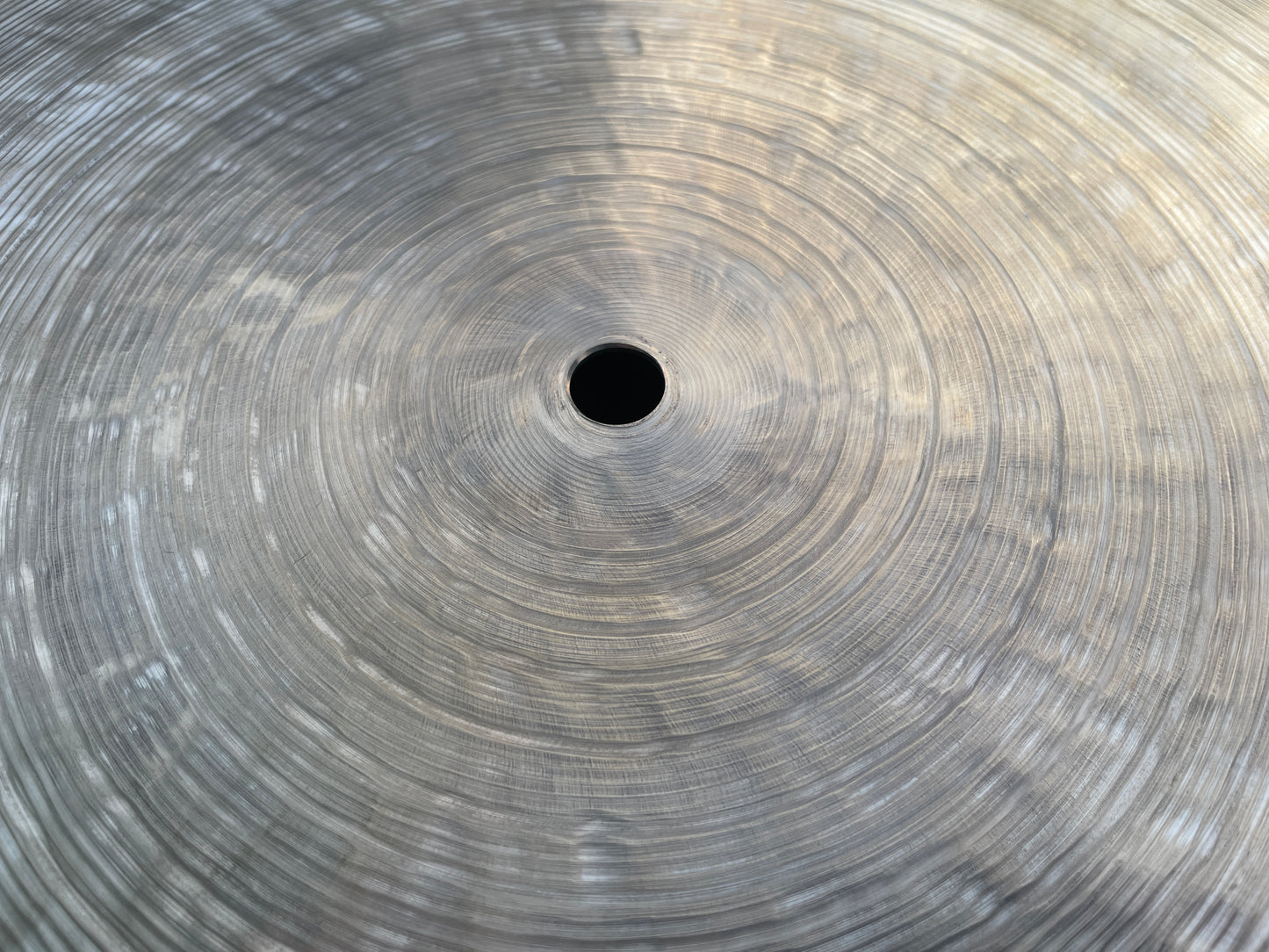 22" Masterwork Jazz Master Flat Ride Cymbal Turkish Hand Hammered 3340g