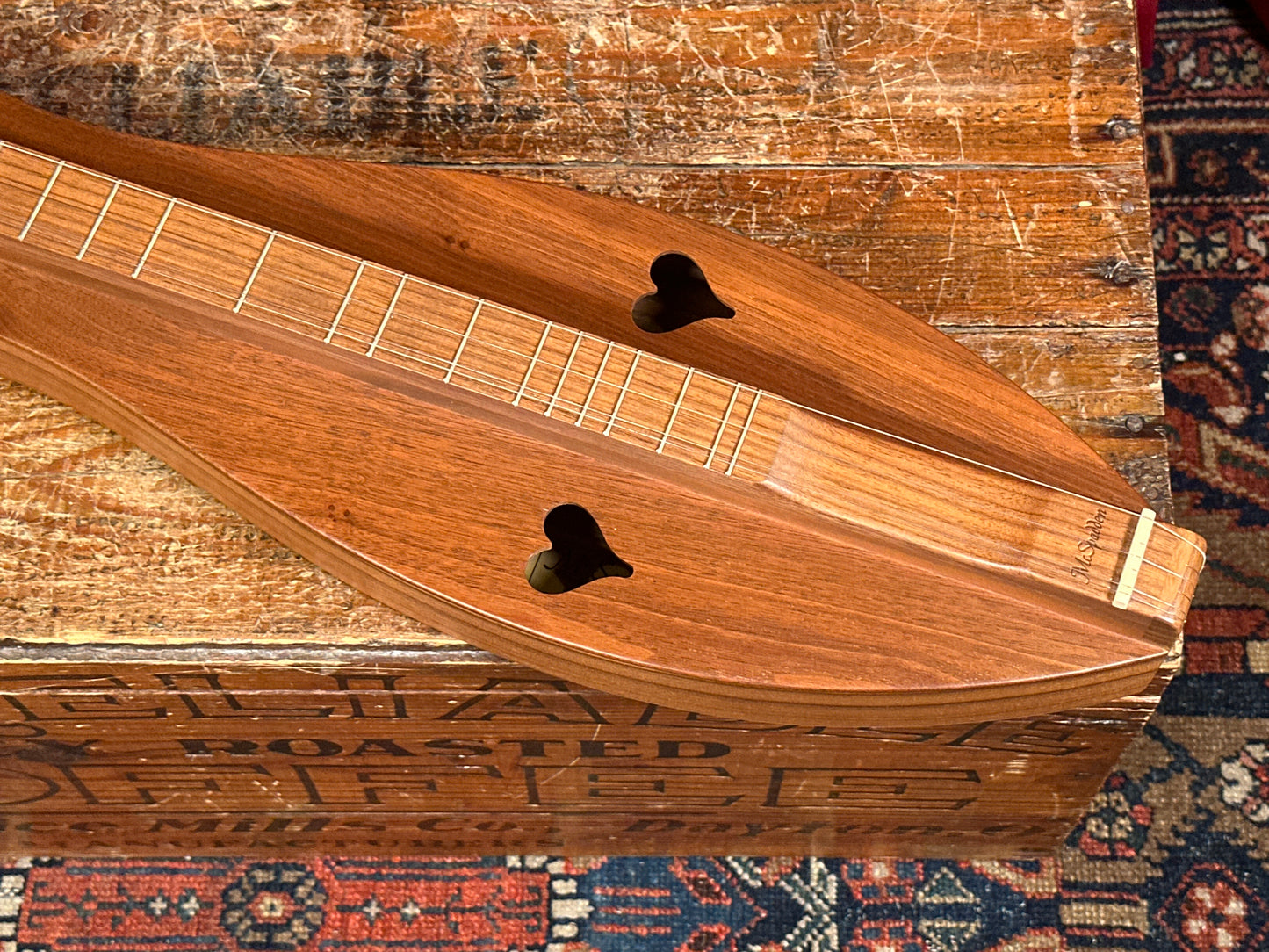1991 McSpadden FM-12W Hourglass Mountain Dulcimer Walnut w/ OCBC