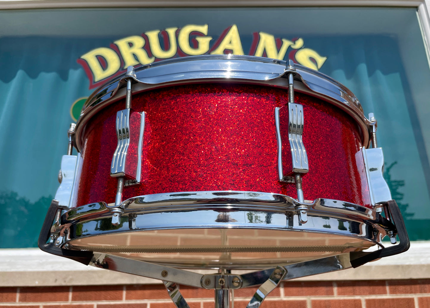 1962 Ludwig Super Classic 5.5x14 Snare Drum Red Sparkle