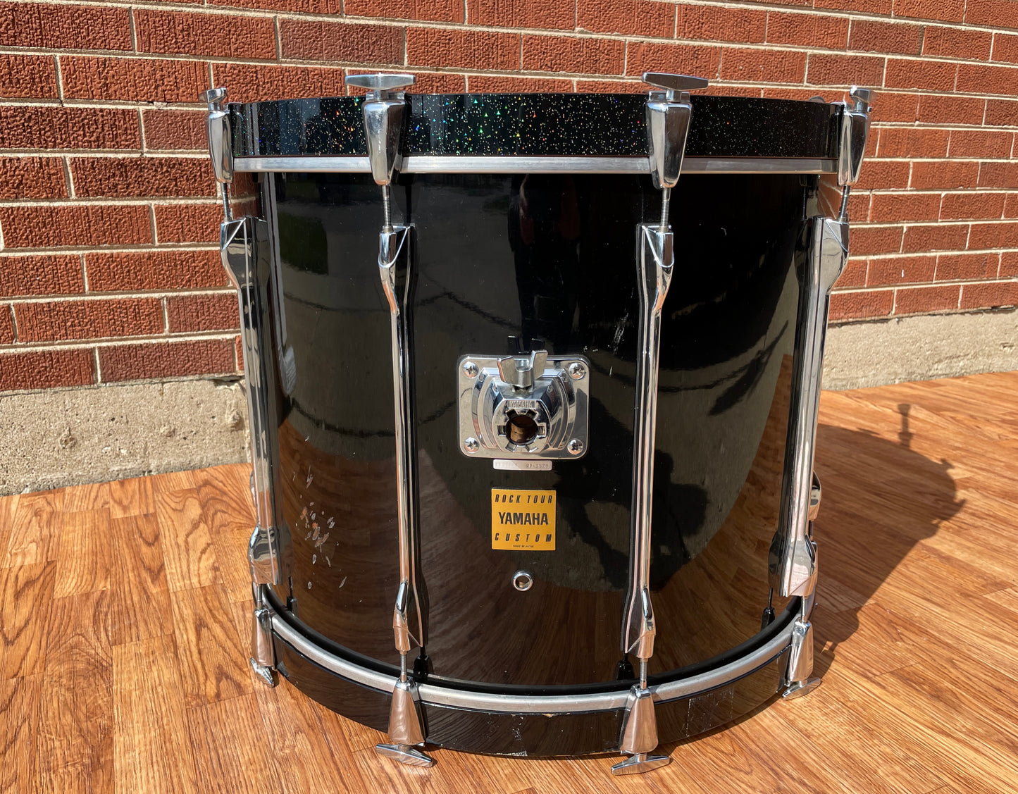 Yamaha Rock Tour Custom 24" Bass Drum Black 18x24 24x18