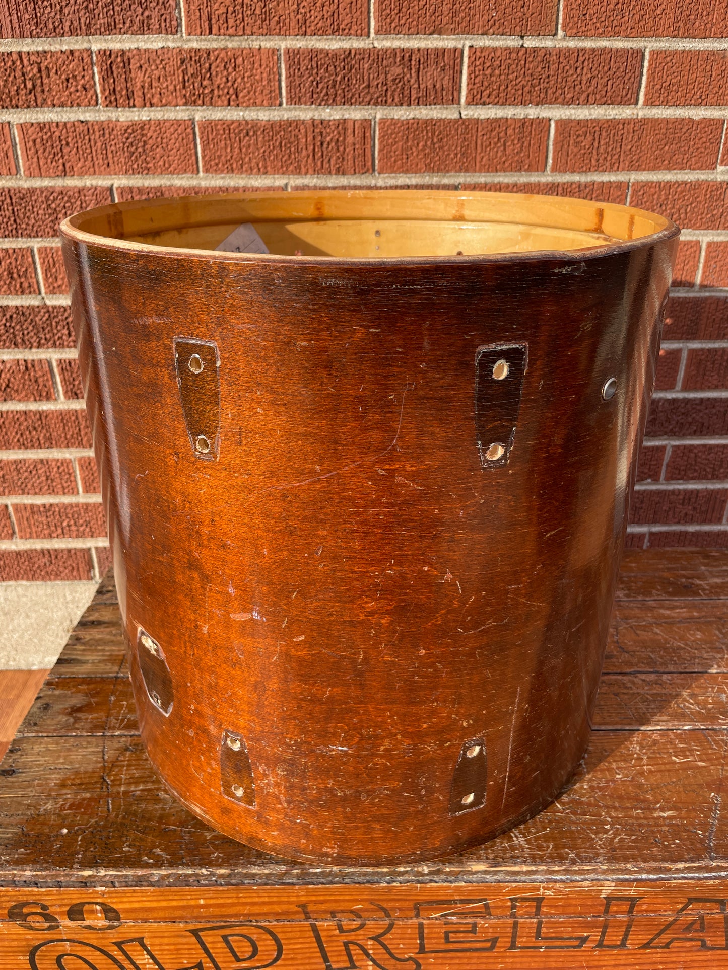 1970s Ludwig 16x16 Floor Tom Drum Shell Walnut Thermo-Gloss