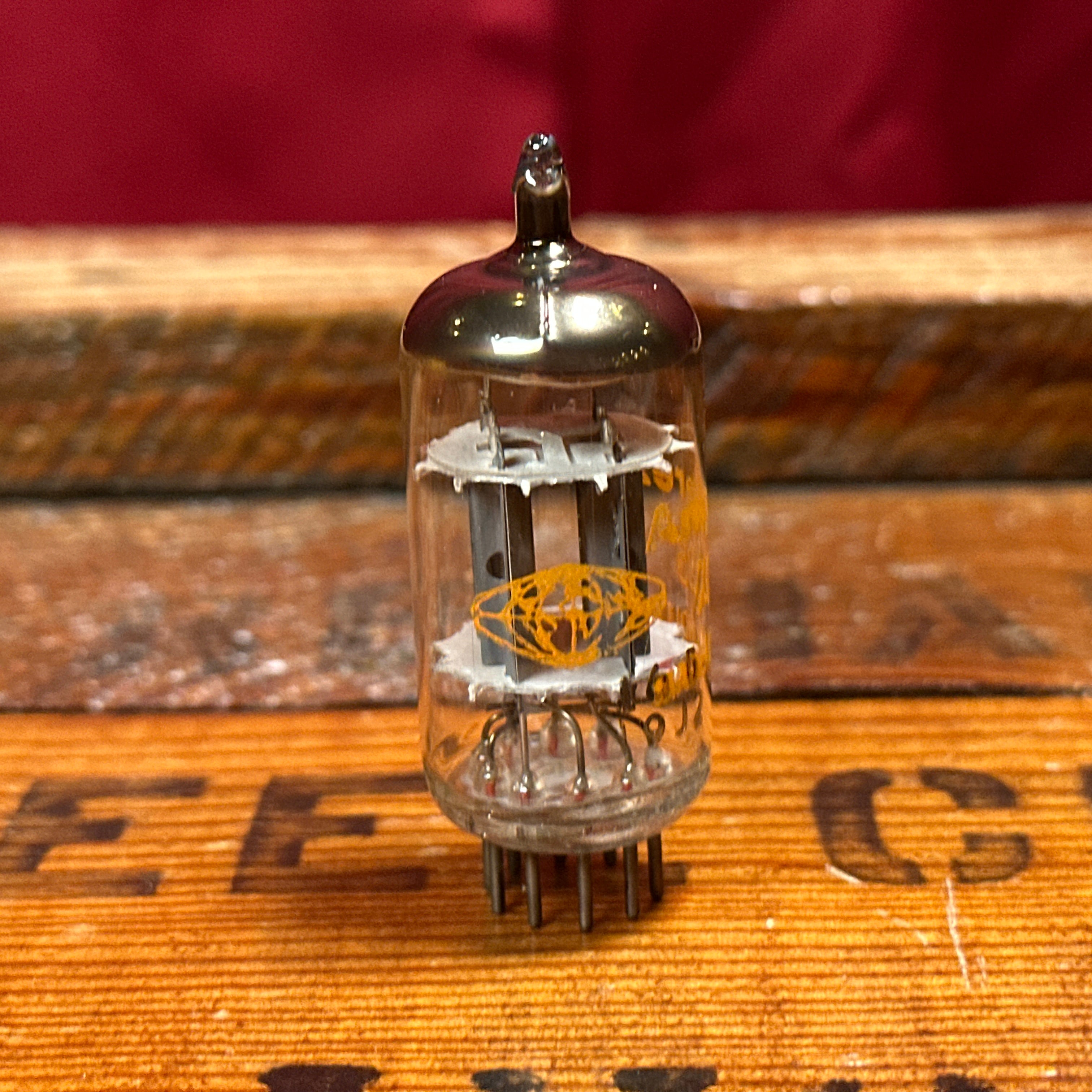 Vintage Amperex 7025 / 12AX7A Preamp Tube 12AX7 ECC83 Valve Orange