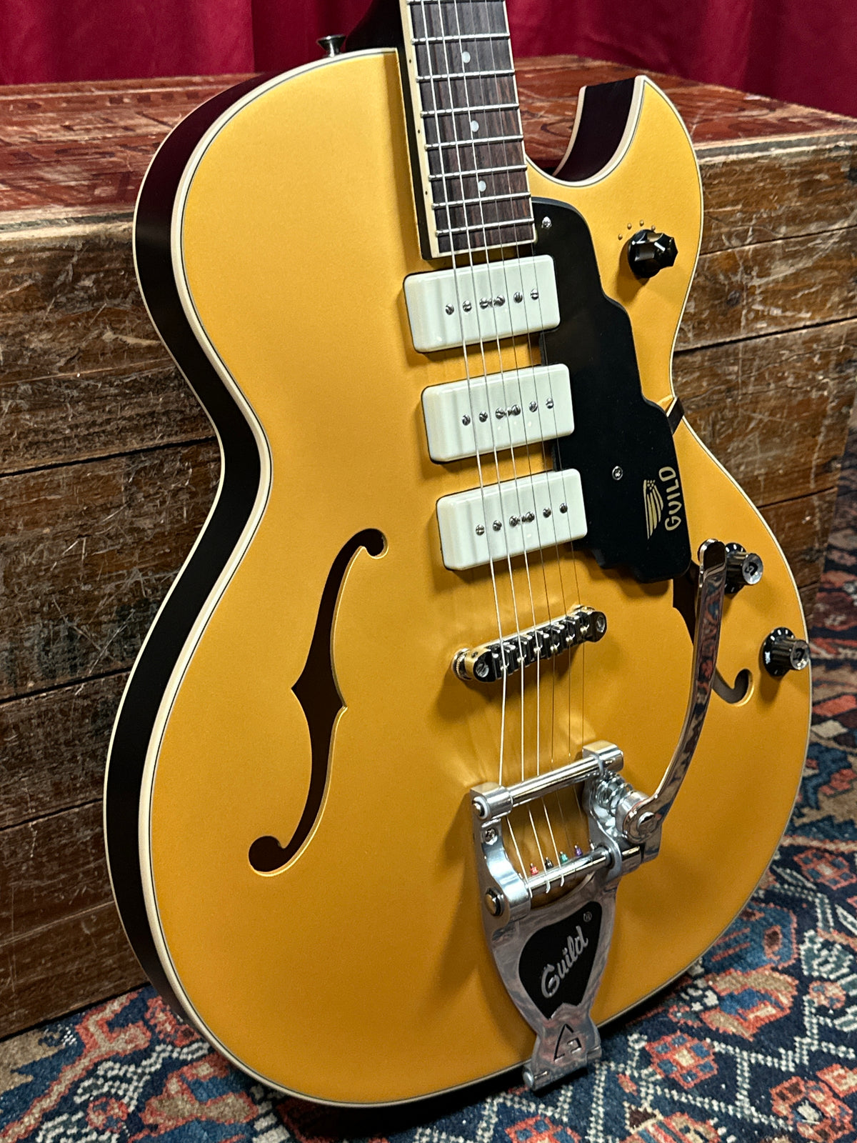 Guild Starfire I Jet 90 Electric Guitar Satin Gold