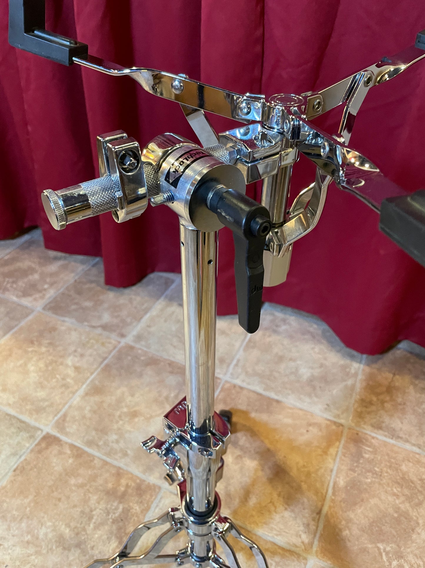 DW 9300 Snare Drum Stand DWCP9300 9000 Series Drum Workshop