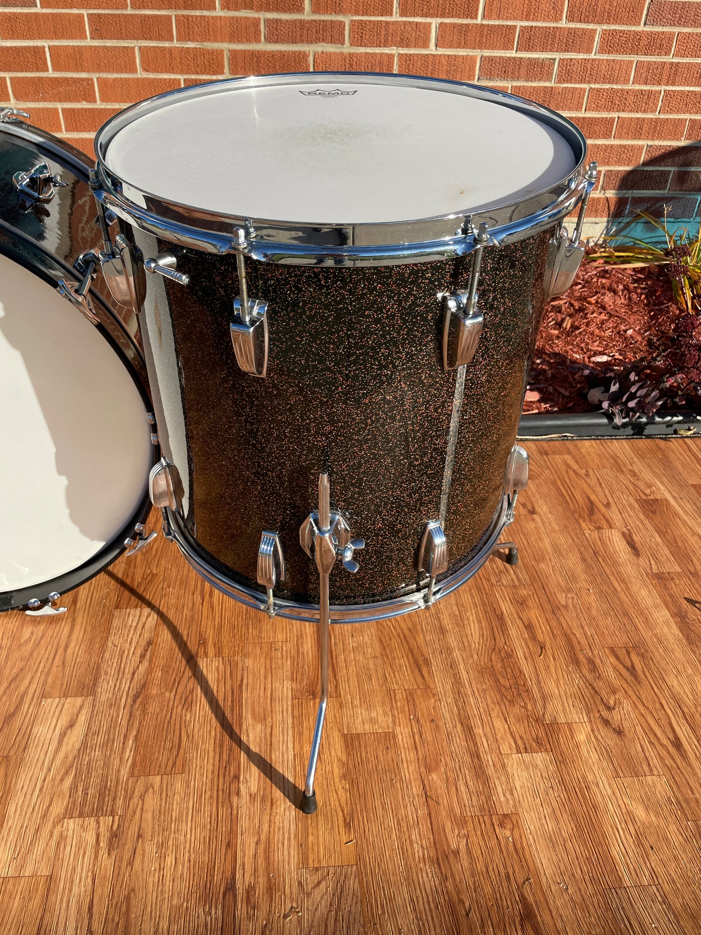 1960s Ludwig Super Classic Drum Set Black Galaxy Sparkle 22/13/16