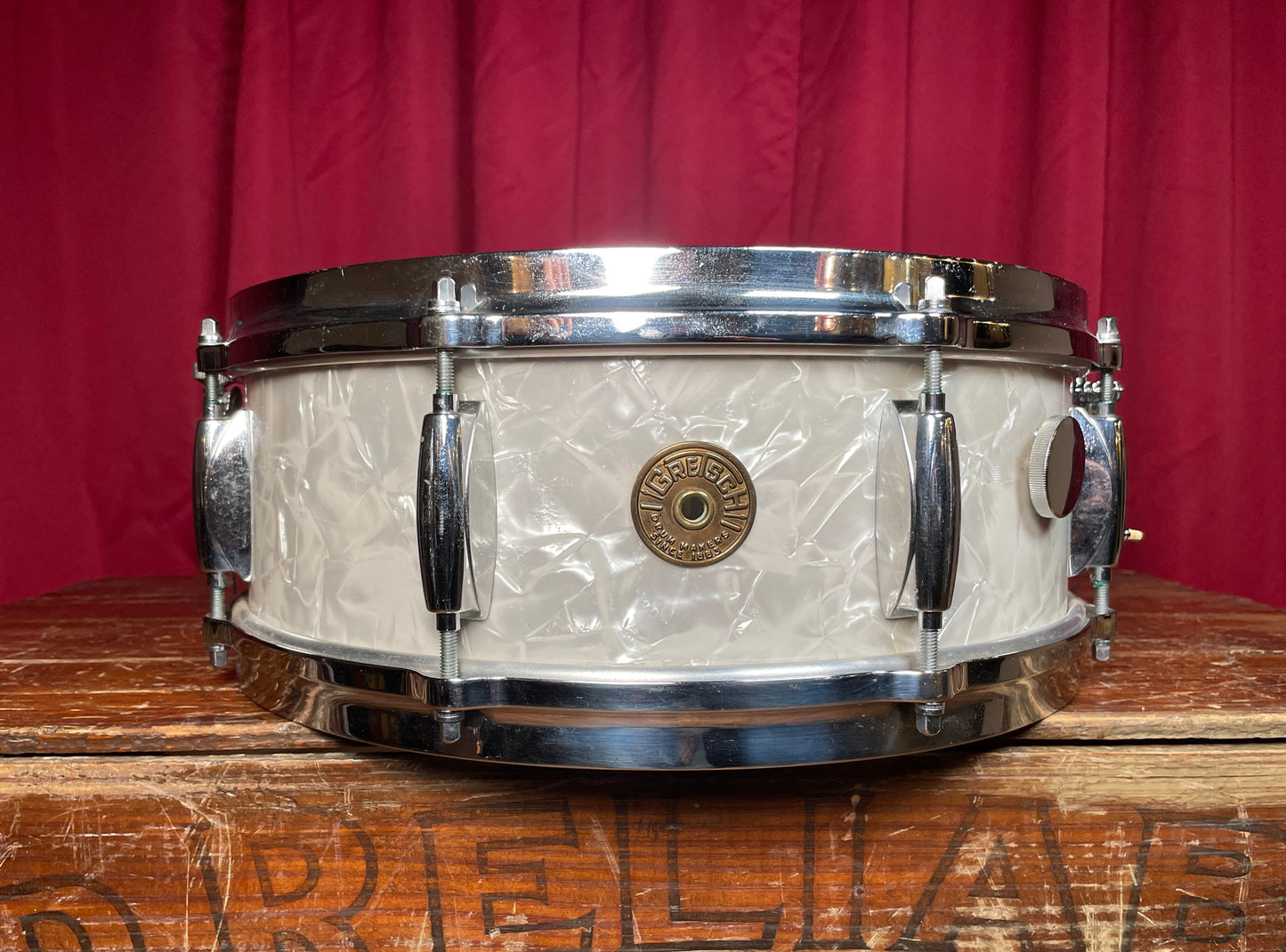 1960s Gretsch No. 4157 5.5x14 Snare Drum White Marine Pearl Round Badge