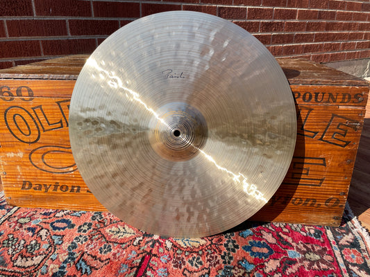 18" Paiste Signature Traditional Thin Crash Cymbal 1302g