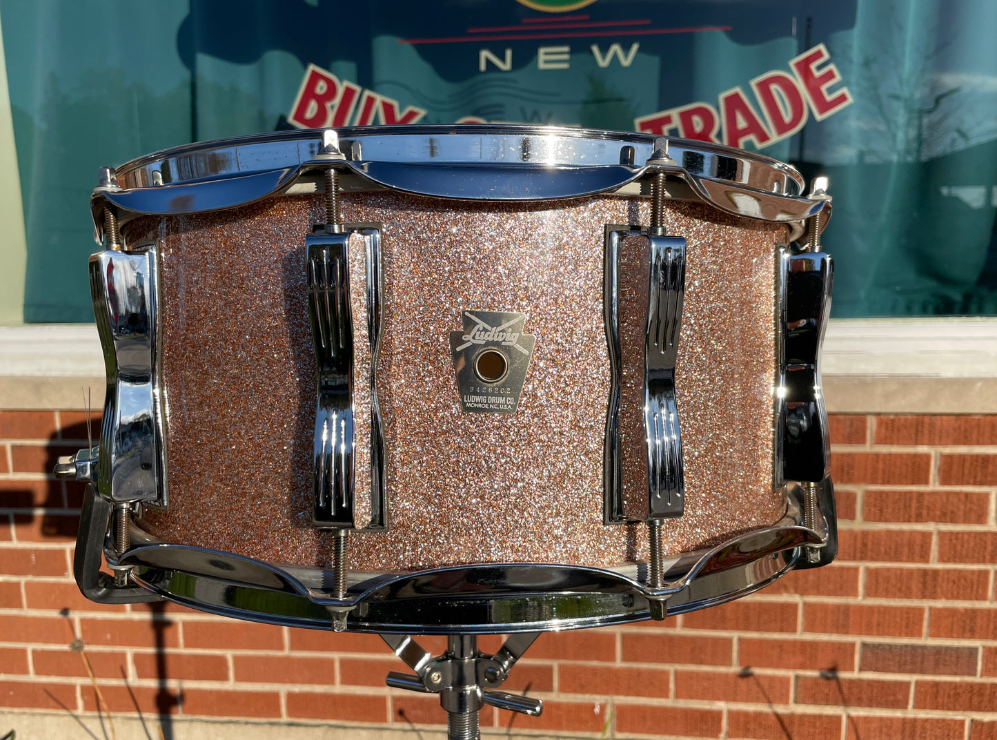 Ludwig Classic Maple 6.5x14 Snare Drum LS403 Champagne Sparkle