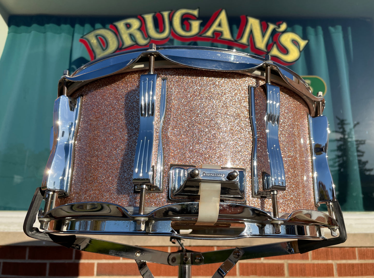 Ludwig Classic Maple 6.5x14 Snare Drum LS403 Champagne Sparkle