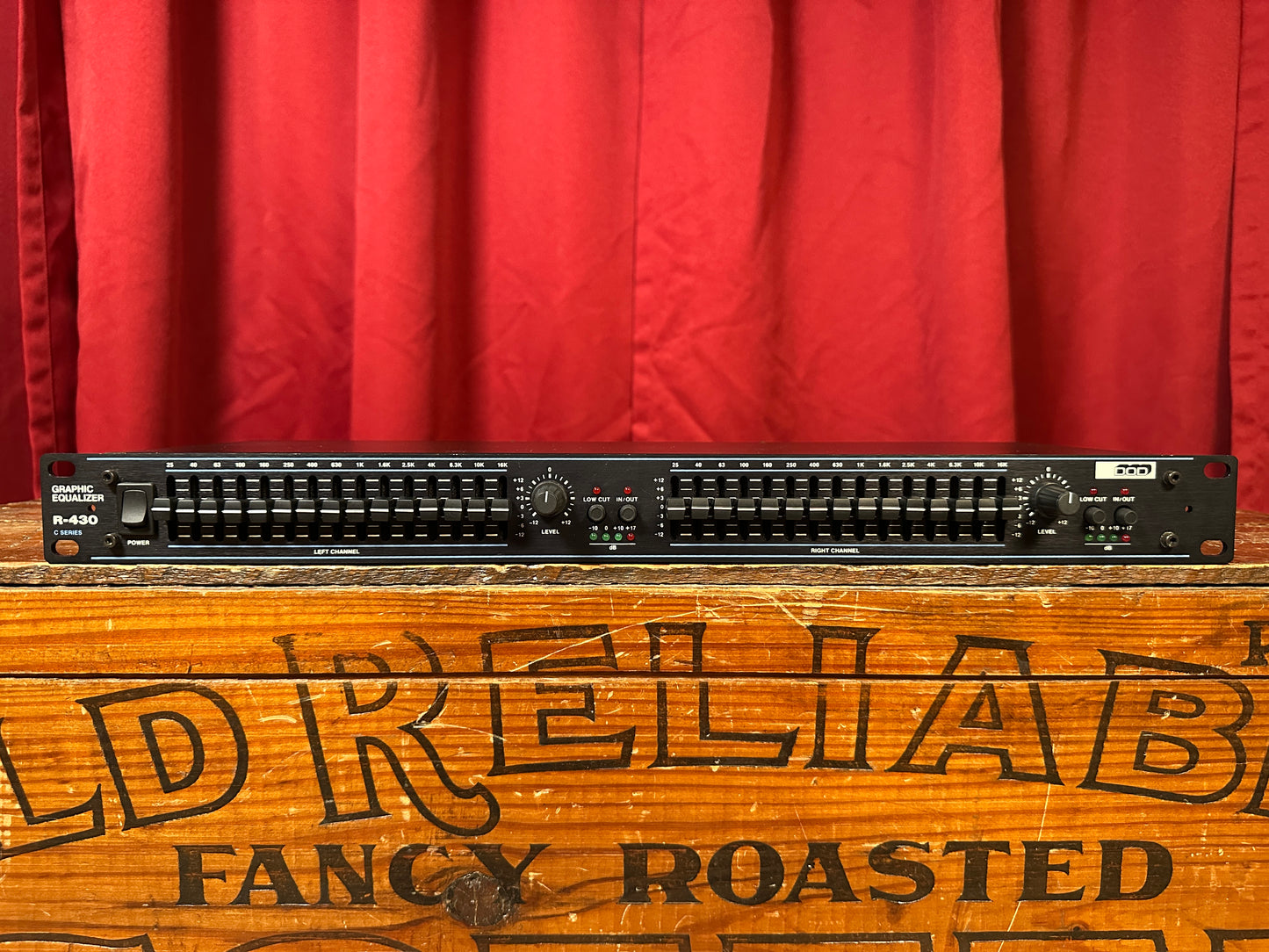 DOD R-430 Dual 15 Band Graphic Equalizer Rackmount EQ R430