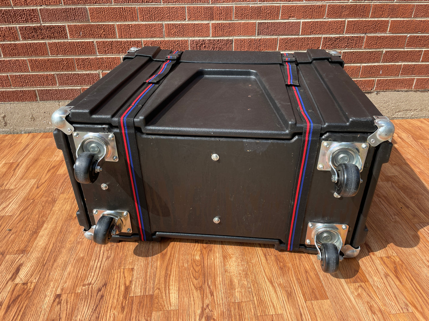 Humes and Berg Enduro Trap Case with Casters DR550XA Black