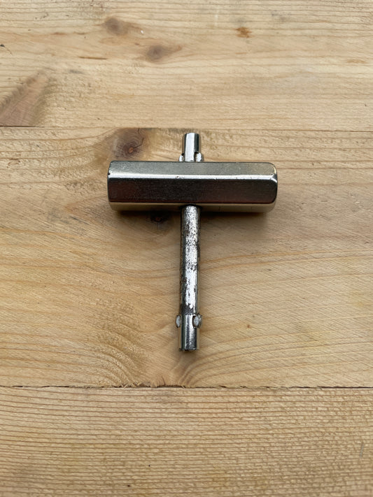 Vintage 1960s Ludwig / Gretsch / Slingerland Rail Consolette Hex Drum Key