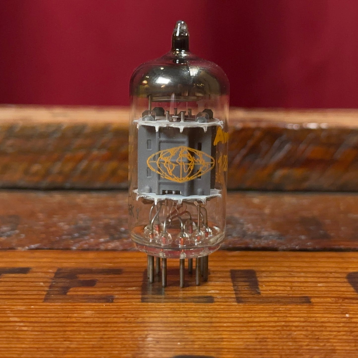 Vintage Amperex 12AX7A Preamp Tube 12AX7 ECC83 Valve Orange Globe #277