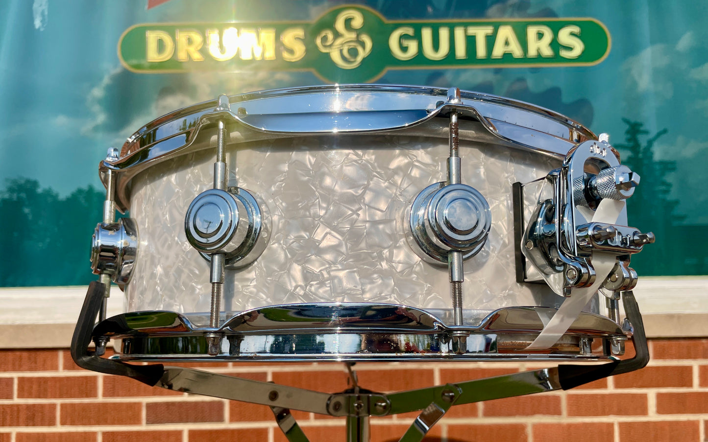 DW Collector's Series Ten & Six 5x14 Snare Drum White Marine Pearl Drum Workshop