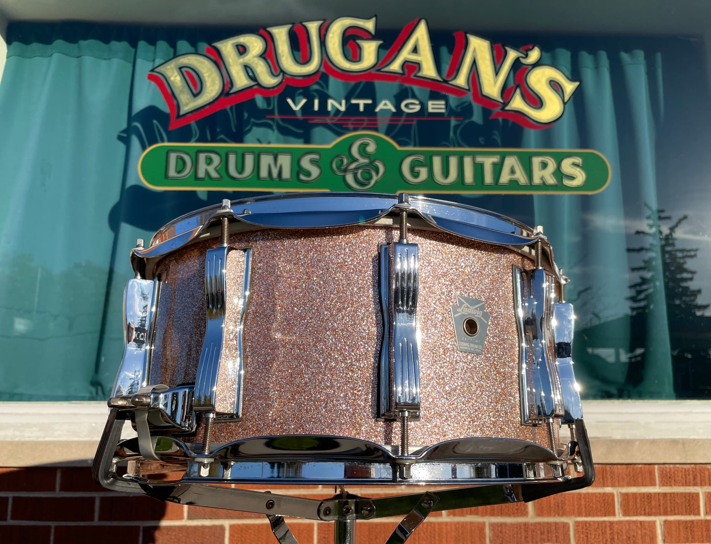 Ludwig Classic Maple 6.5x14 Snare Drum LS403 Champagne Sparkle