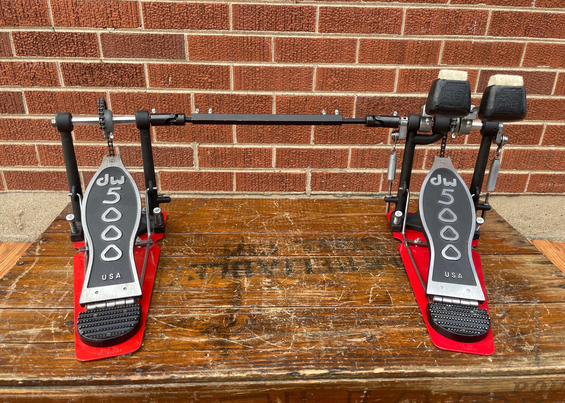 double bass pedal dw DW 5000 Series Accelerator Single Chain Double Bass Pedal Drum Worksho – Drugan's Drums & Guitars