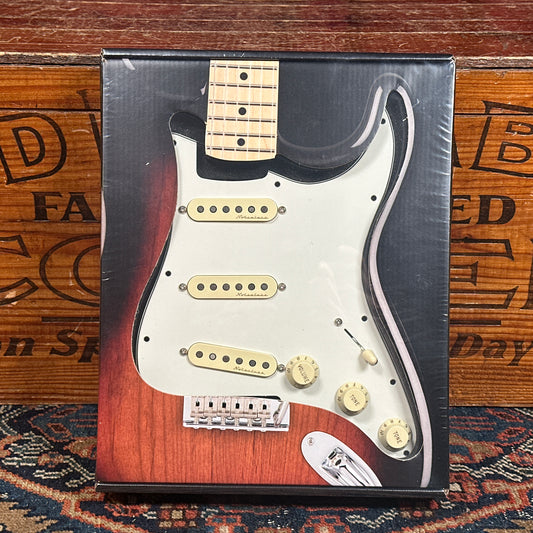 Fender Pre-Wired Stratocaster Vintage Noiseless SSS Pickups & 3-Ply Parchment Pickguard 0992344509