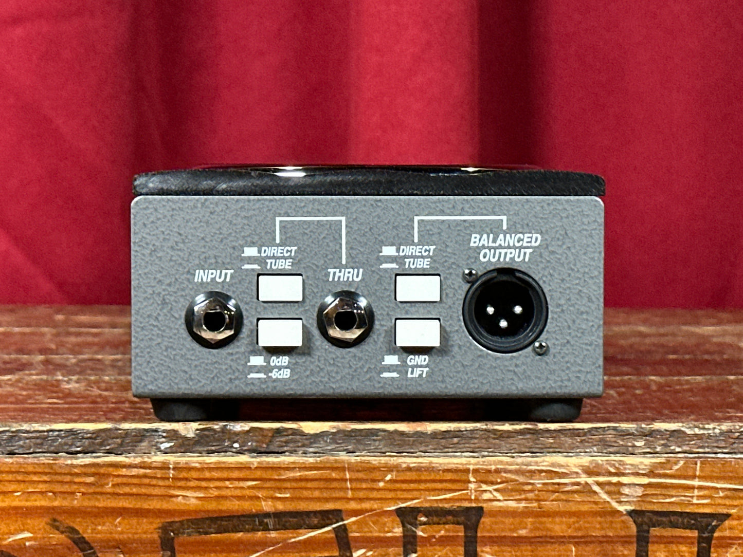 Ampeg SVT-DI Vacuum Tube Direct Injection Box w/ Case