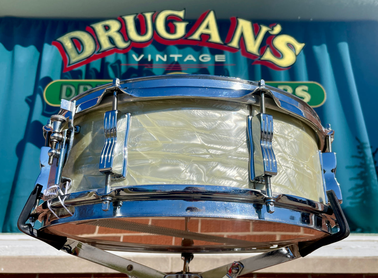 1960s Ludwig 5x14 Jazz Festival Snare Drum White Marine Pearl