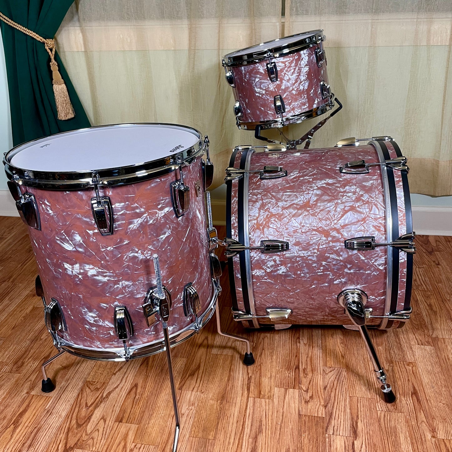 Ludwig Classic Maple Downbeat Drum Set Rose Marine Pearl 20/12/14