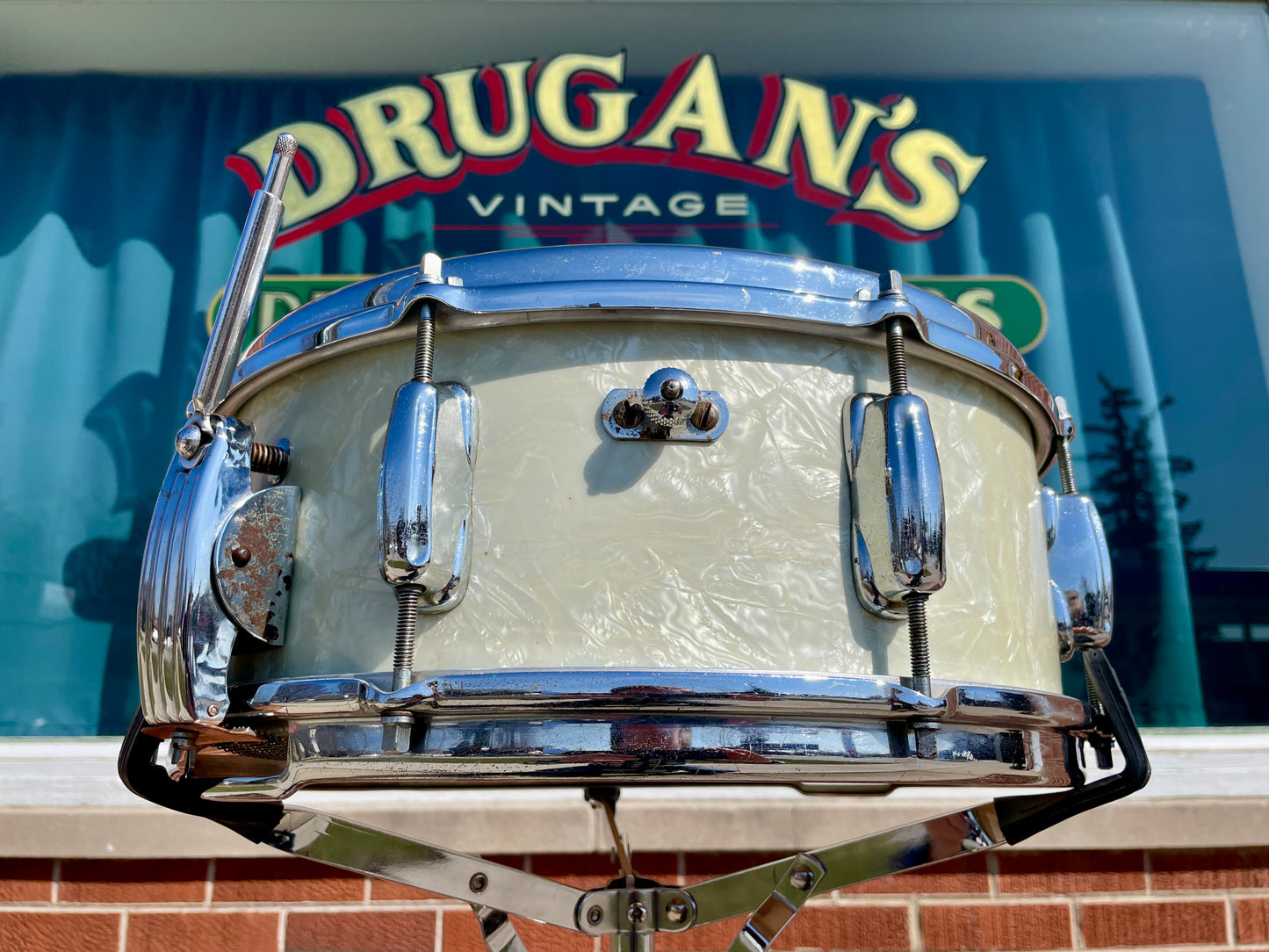 1956-1959 Slingerland 5.5x14 No. 153 Super Gene Krupa Solid Shell Radio King Snare Drum White Marine Pearl
