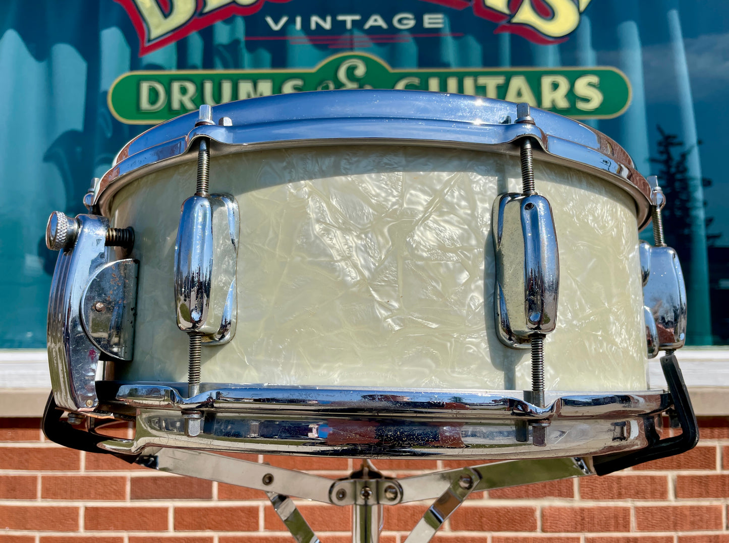 1956-1959 Slingerland 5.5x14 No. 153 Super Gene Krupa Solid Shell Radio King Snare Drum White Marine Pearl