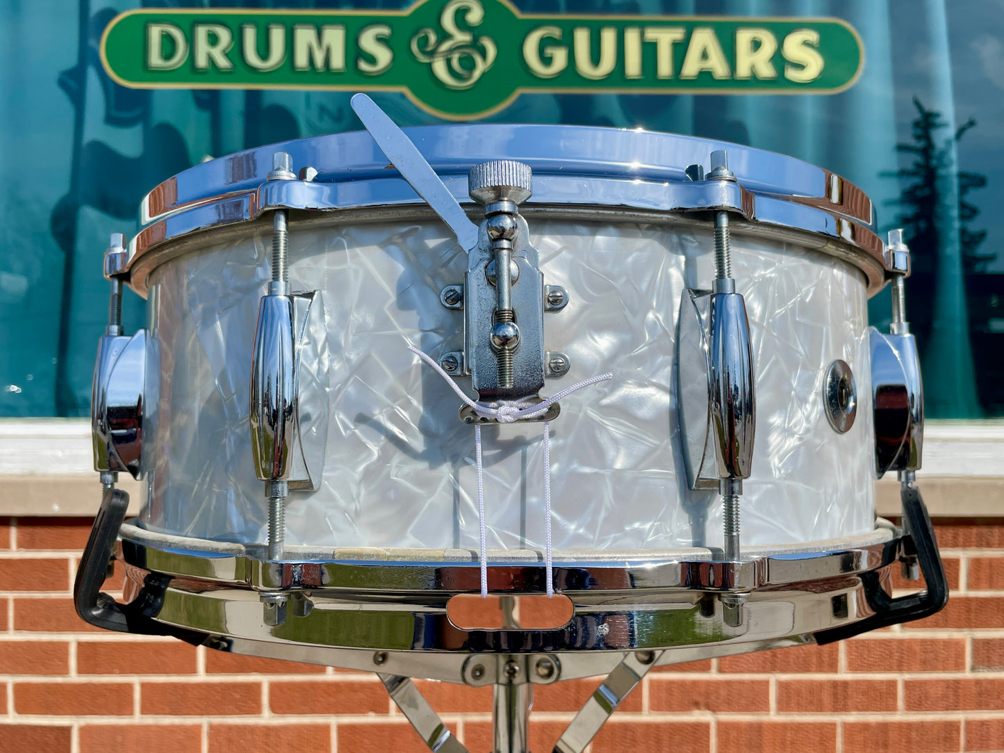1970s Gretsch 4103 Renown 5.5x14 Snare Drum Stop Sign Badge White Marine Pearl