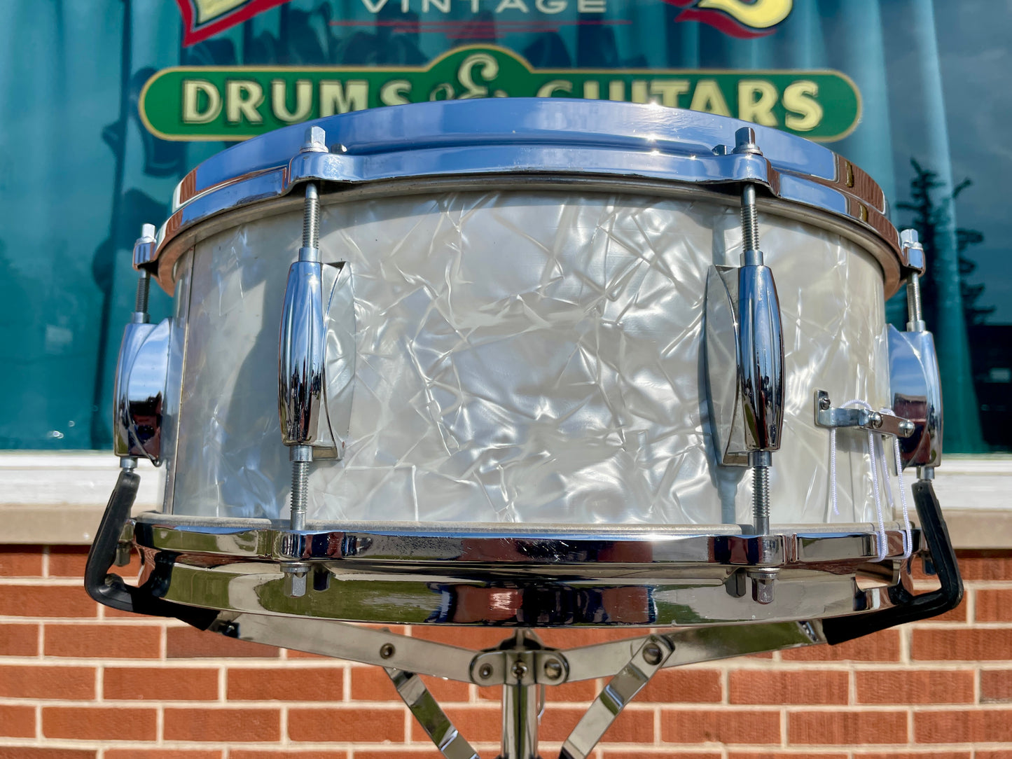 1970s Gretsch 4103 Renown 5.5x14 Snare Drum Stop Sign Badge White Marine Pearl