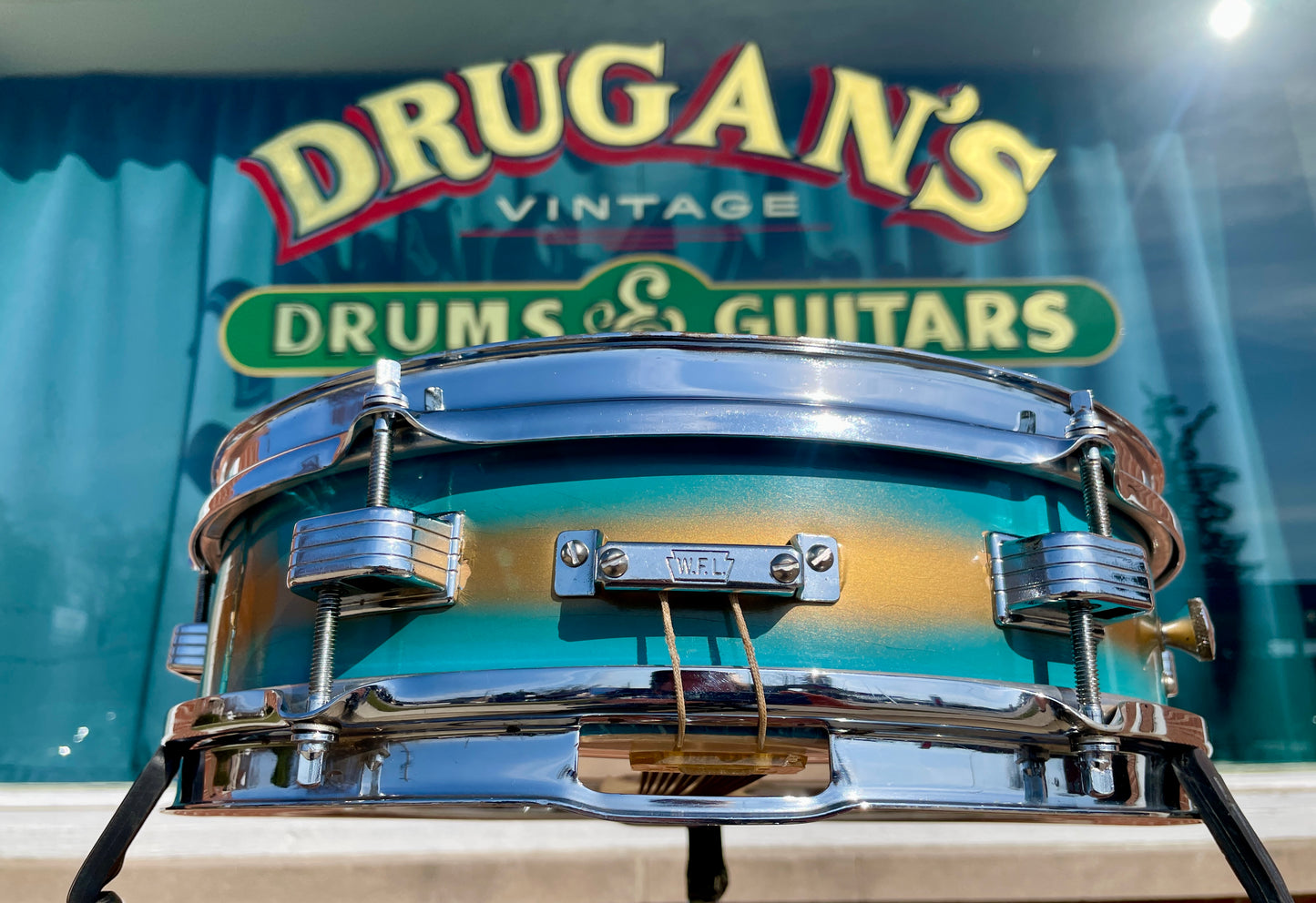 1960 Ludwig 3x13 Be-Bop Jazz Combo Trans Badge Snare Drum Baby Blue/Gold Duco