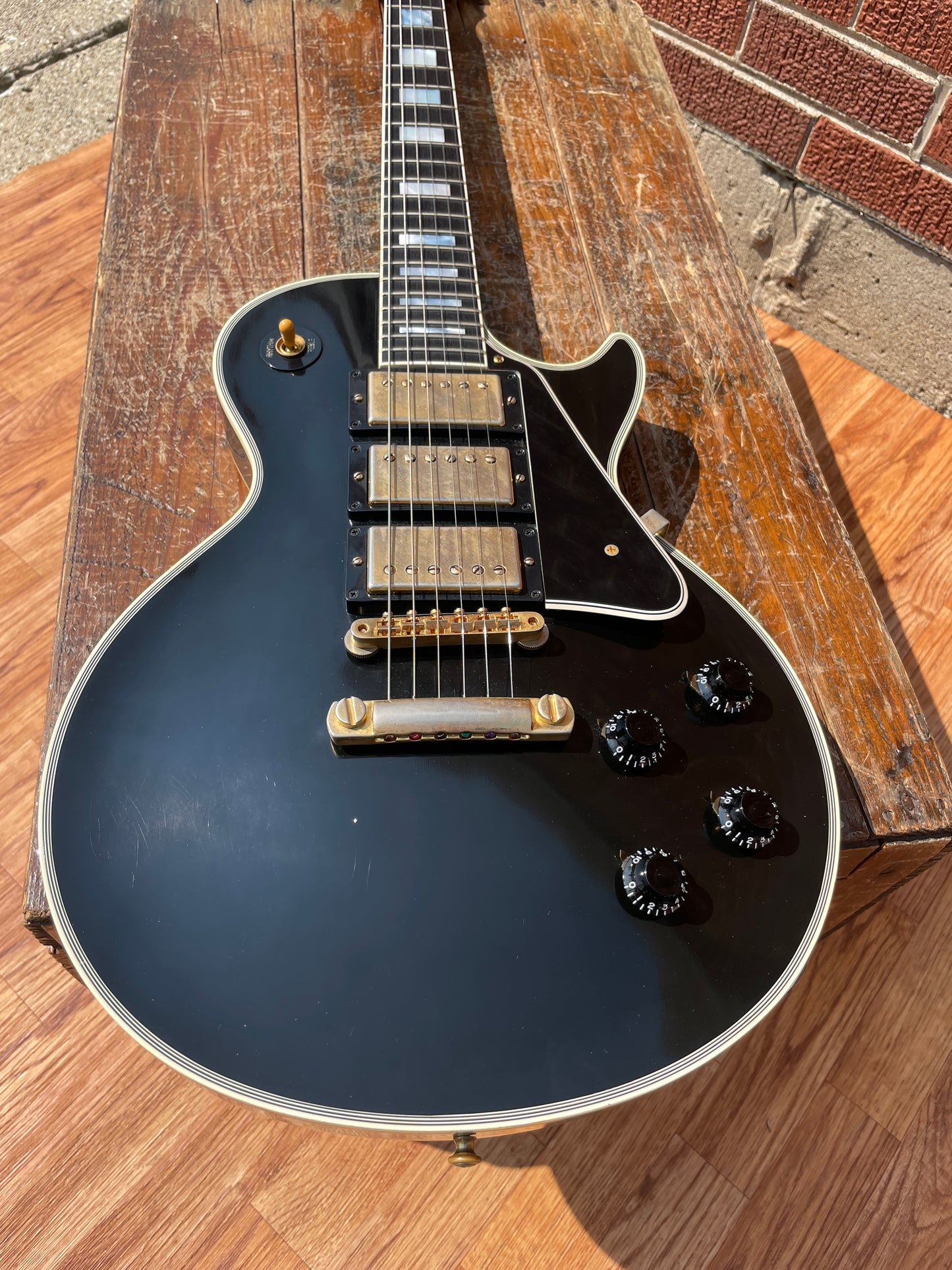 2007 Gibson 1957 Les Paul Custom Reissue Ebony 3-Pickup VOS Guitar w/OHSC