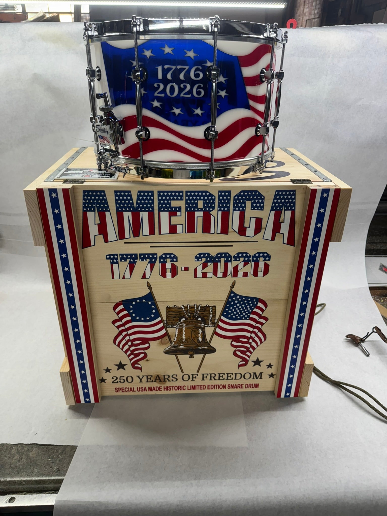 RCI Starlite 250th Anniversary snare drum on commemorative box