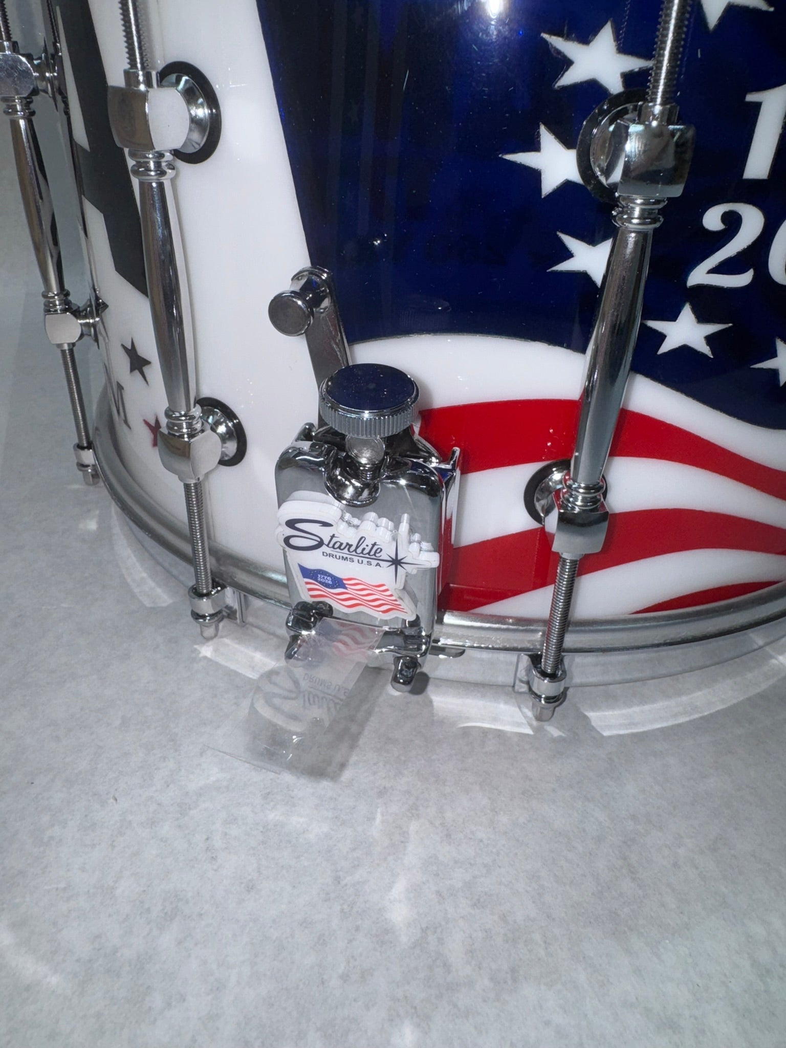 RCI Starlite 250th Anniversary snare drum - shell wrap close