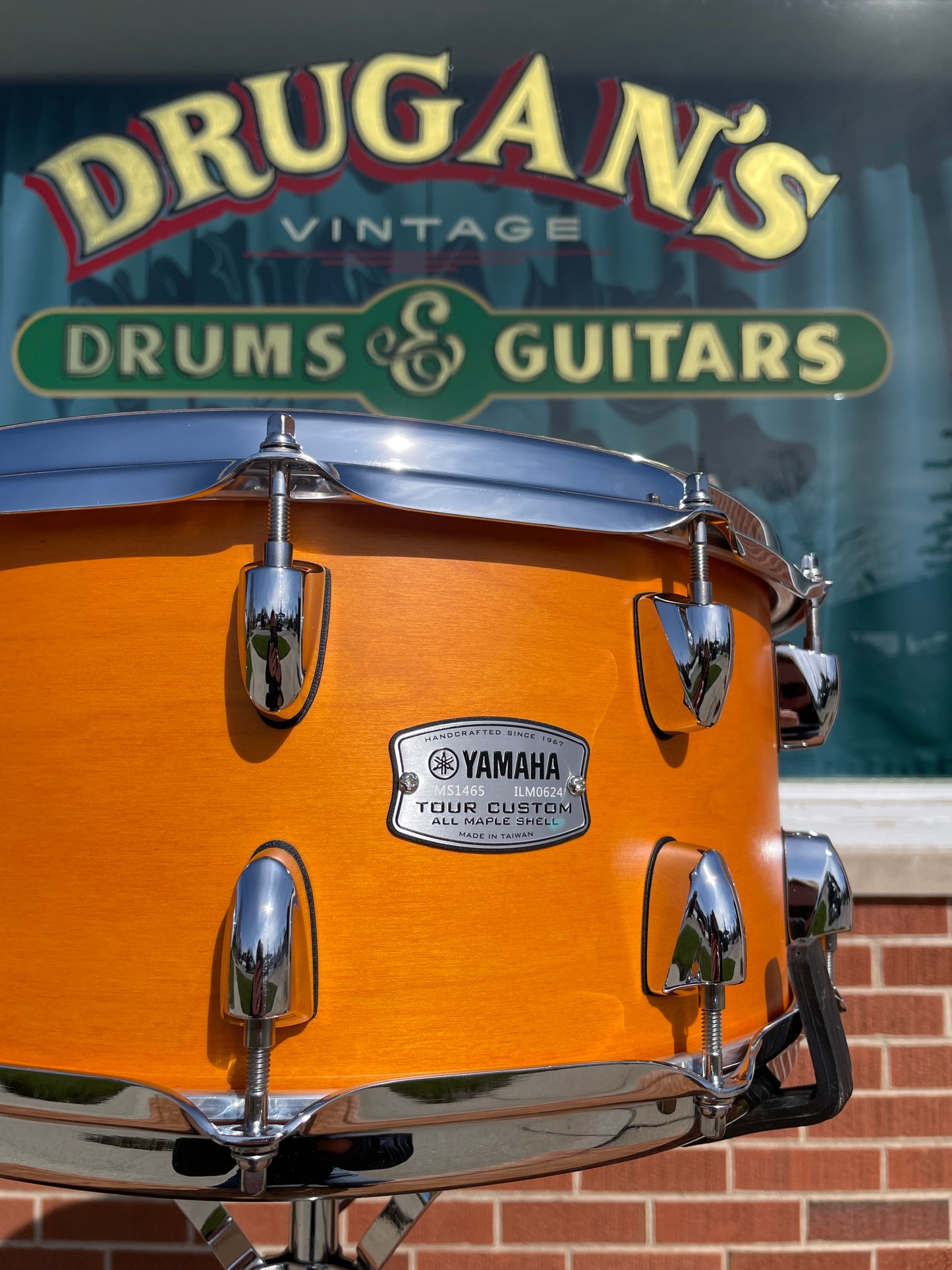 Yamaha TMS−1465CRS Tour Custom Maple 6.5x14 Snare Drum Caramel Satin