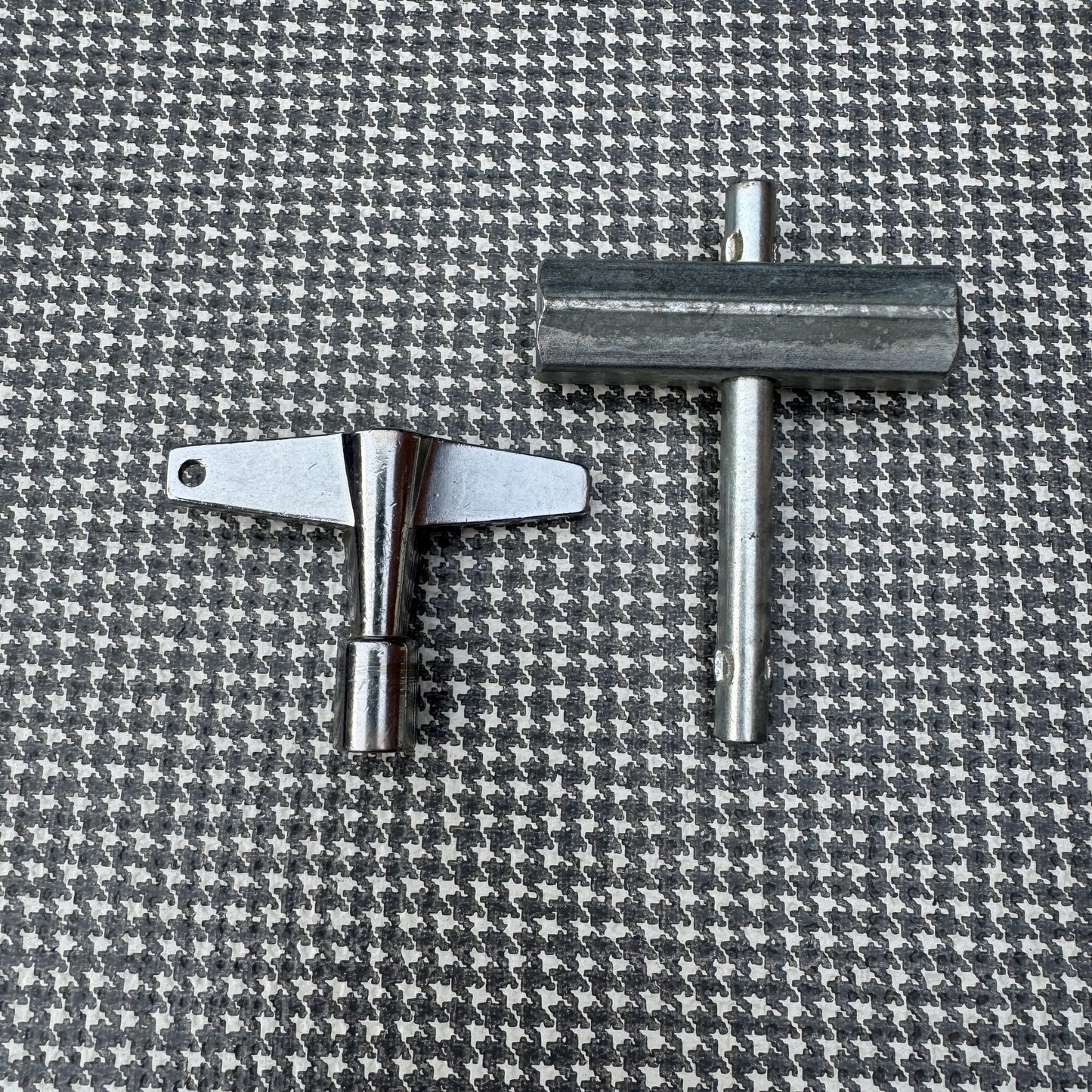 Vintage Ludwig Drum Tuning Key and Rail Consolette Hex Wrench Set